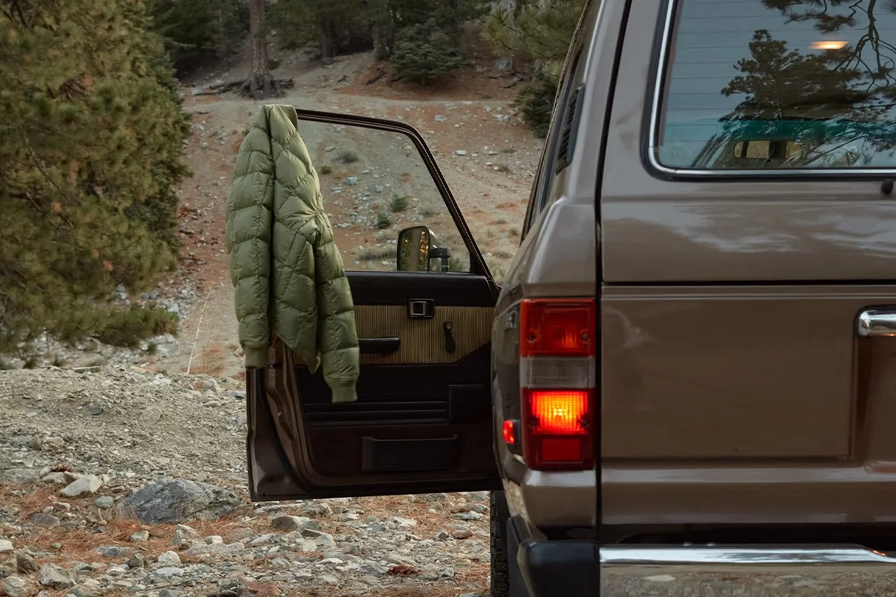 https___hypebeast.com_image_2020_11_jjjjound-eddie-bauer-lifestyle-collab-005.jpg