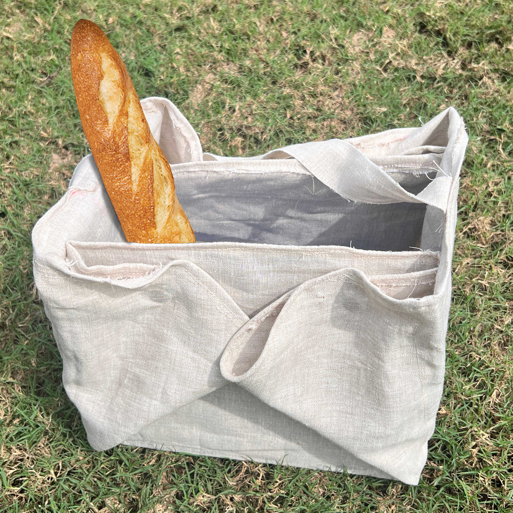 Take-Away: A Picnic Bag that Transforms into a Picnic Blanket