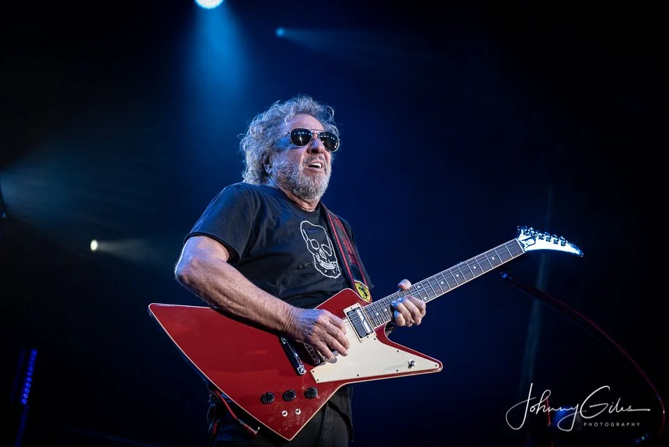 Sammy Hagar&nbsp;Bring High-Spirited Rock Confidence to the Ryman Stage