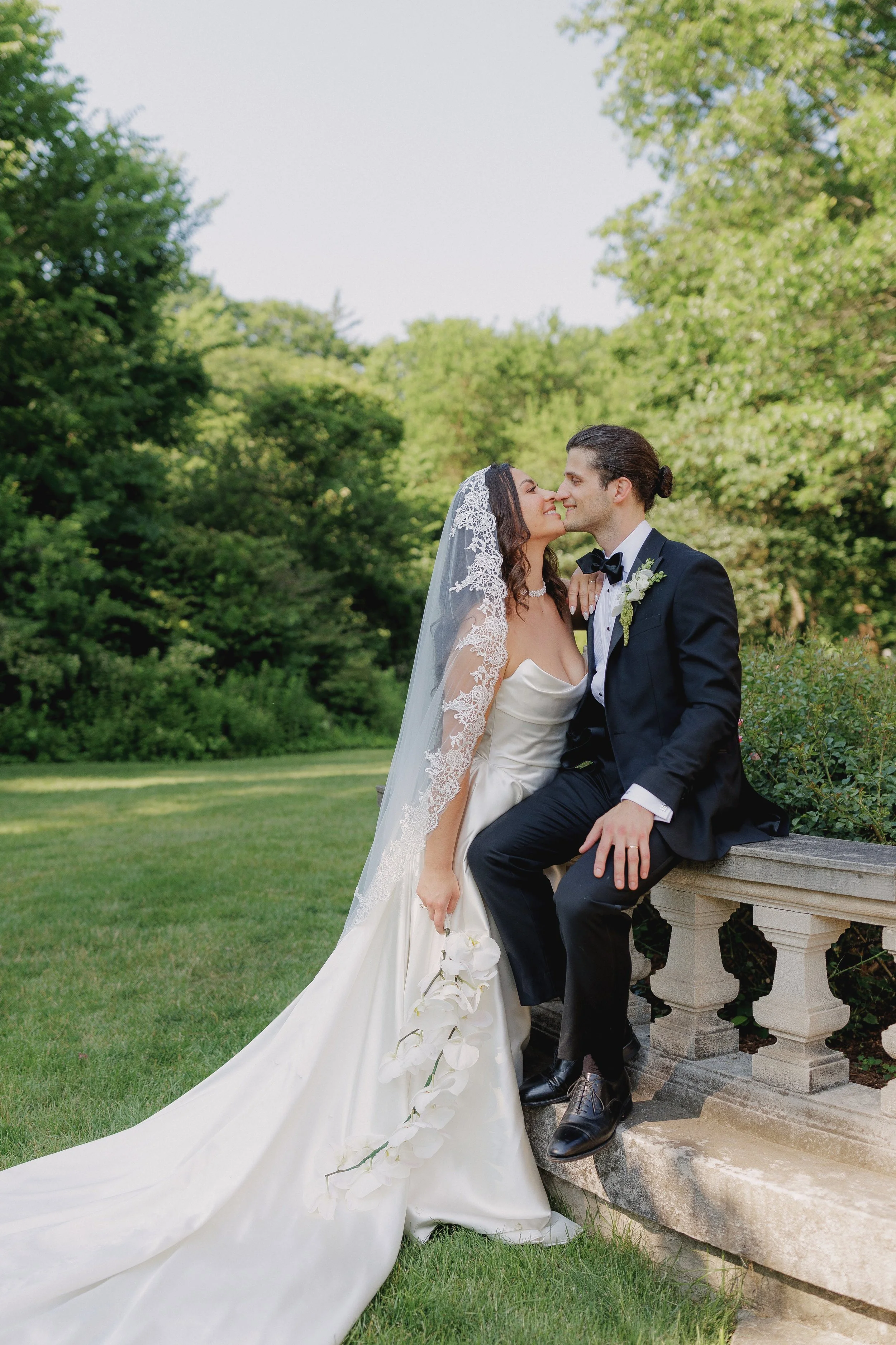 Riley + Jono’s wedding at Jam Handy in Detroit, MI