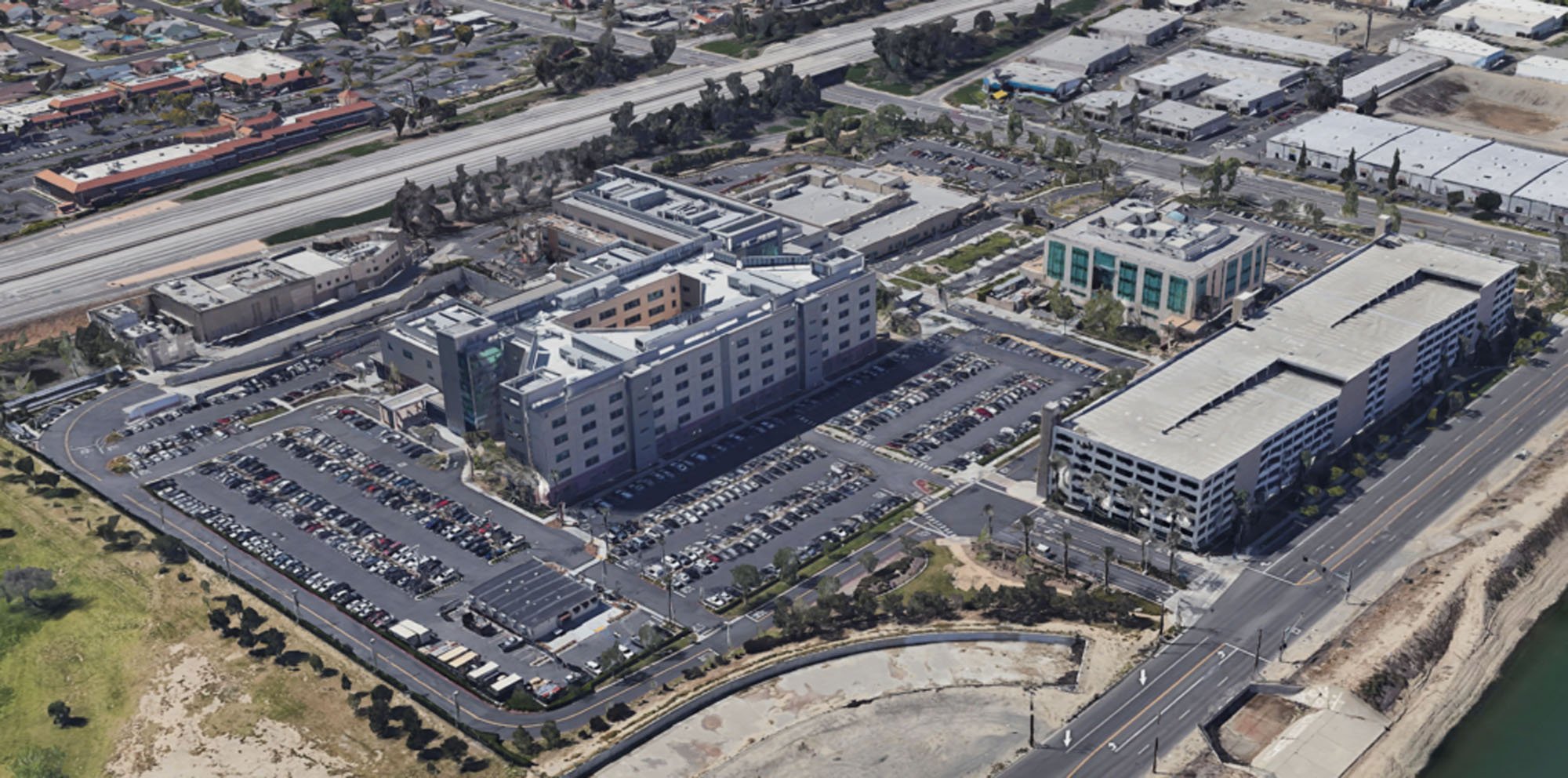 Aerial view of Kaiser Ontario, California hopsital