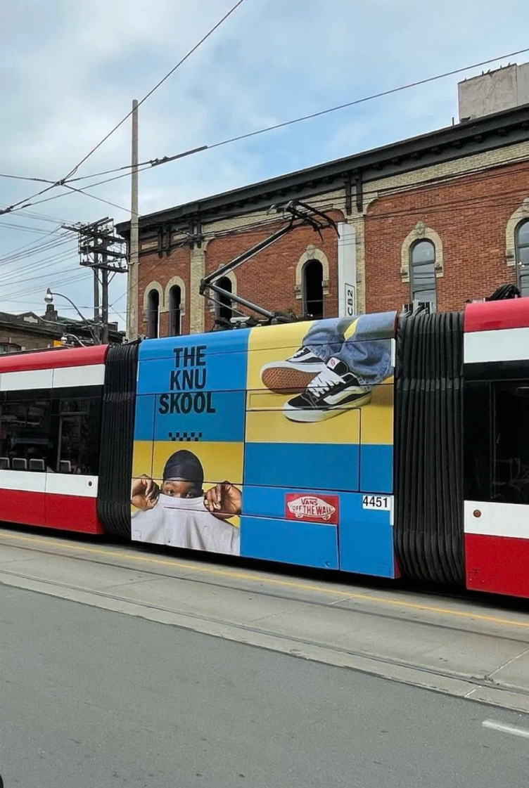 VANS OLD-SKOOL CAMPAIGN