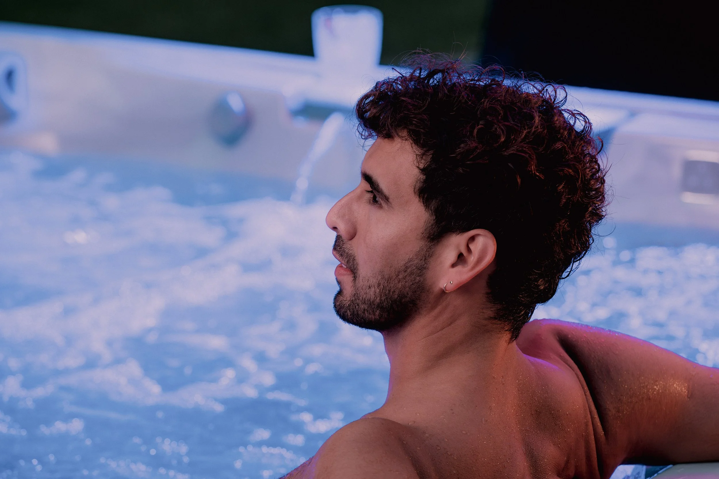 20250818-25_08_18_Jacuzzi_J5_Talent_PM_0874-Edit_Smaller.jpg