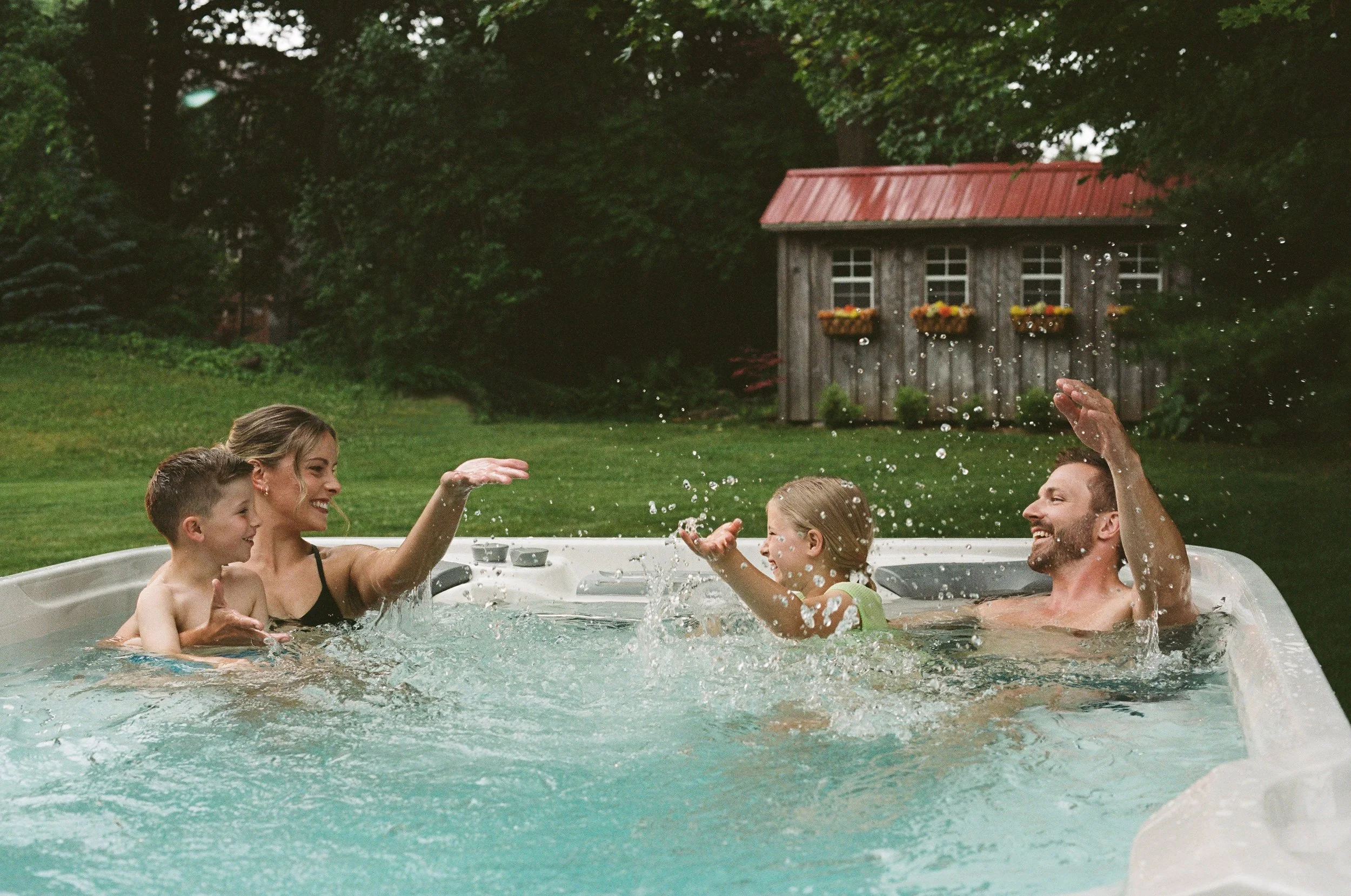 SwimSpaFilm0168_smaller.jpg
