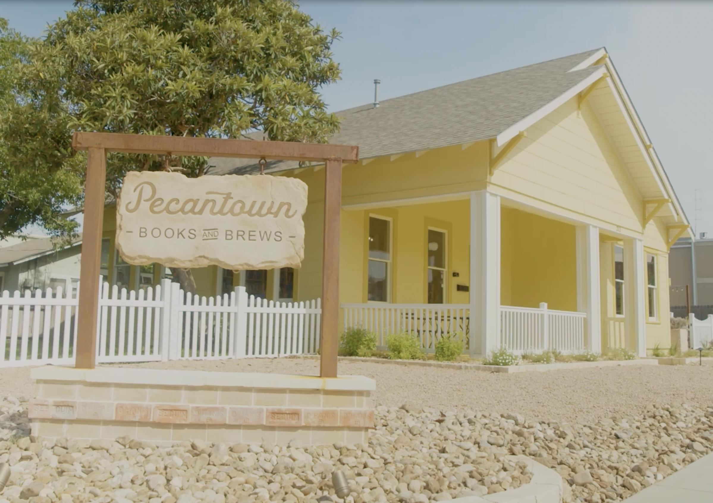 Pecantown Books & Brews