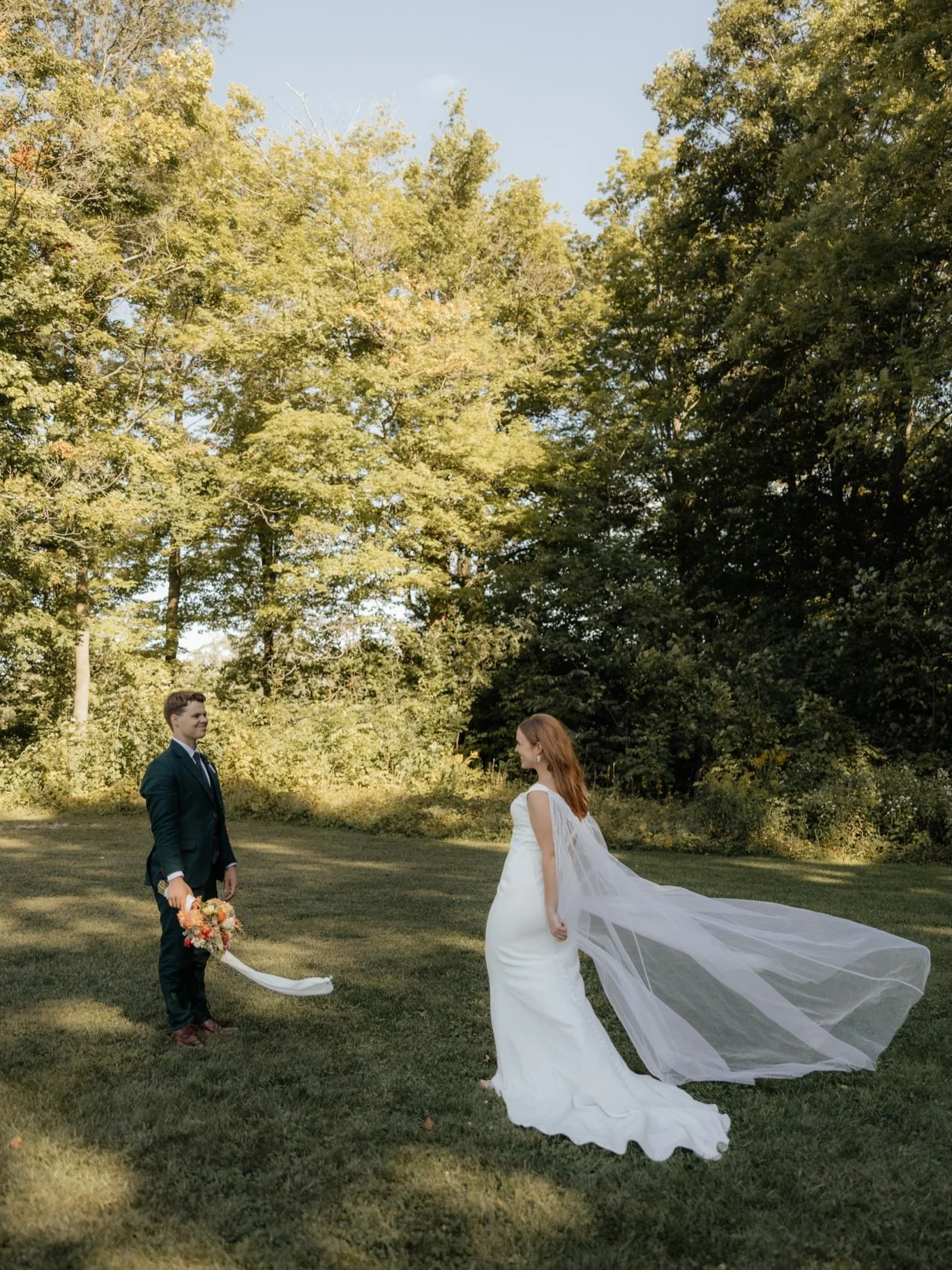 Some ceremony &amp; post-ceremony shots for the Keenans 🕊️

There&rsquo;s nothing better than a couple so in love &amp; surrounded by their favorite people. It makes ya feel something deep down. 

Also, can we talk about walking down the aisle toget