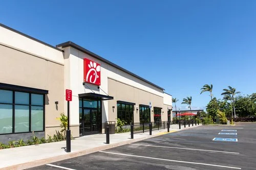 Exterior of Chick-fil-A Kahuli, including front door and parking lot