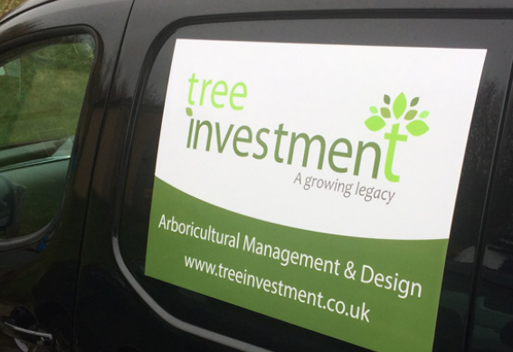 Magnetic Vehicle Signage