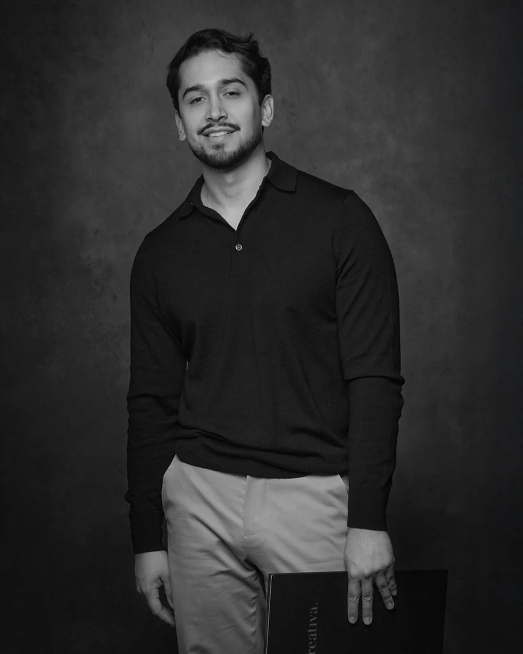 Jes&uacute;s Gonz&aacute;lez Casas es el Director de Operaciones y Administraci&oacute;n de Casa Creativa.

Responsable de coordinar procesos, optimizar recursos y asegurar que cada proyecto se desarrolle con orden, eficiencia y el m&aacute;s alto es