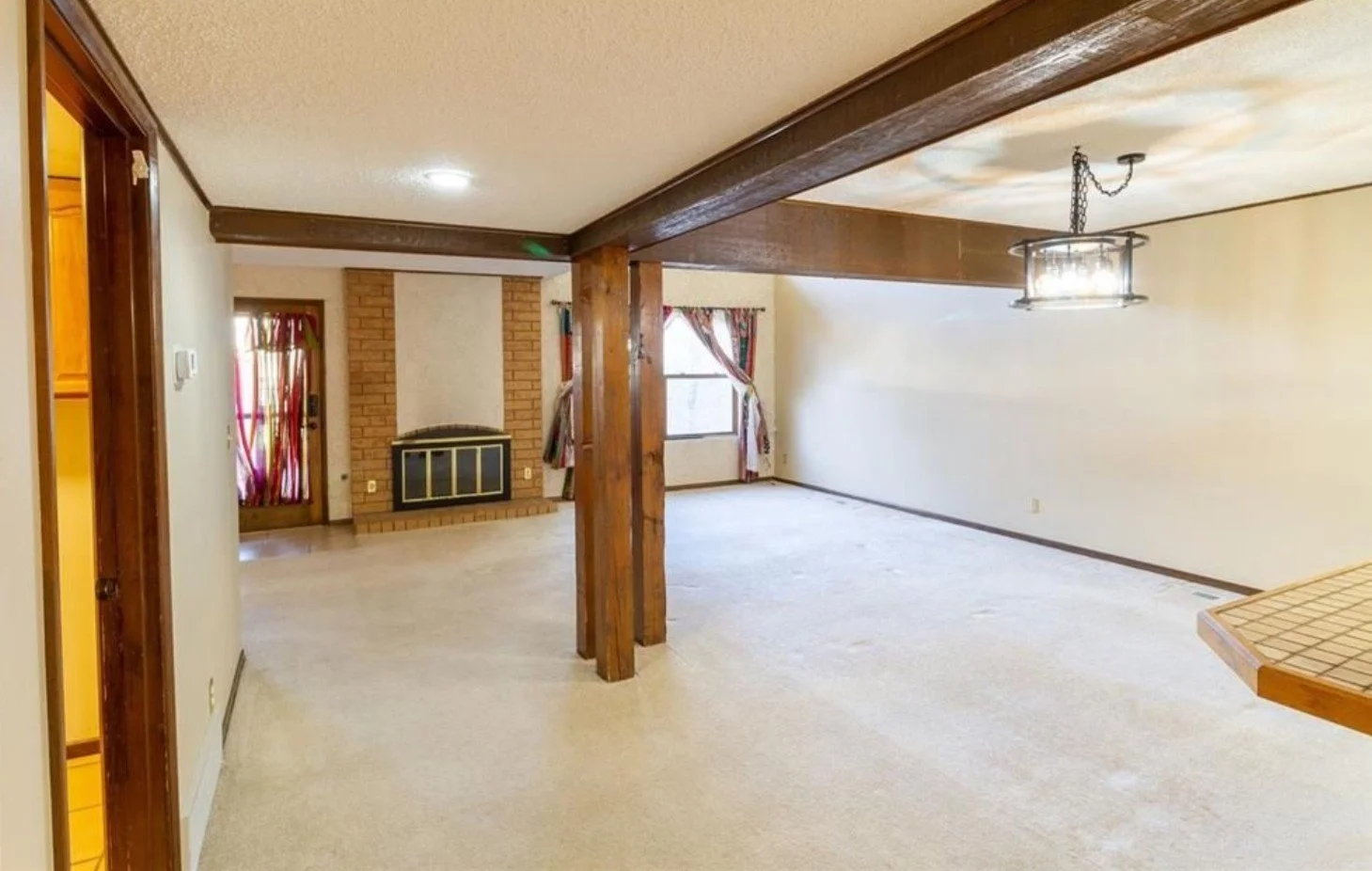 Screenshot_20240707_201452_Zillow.jpg