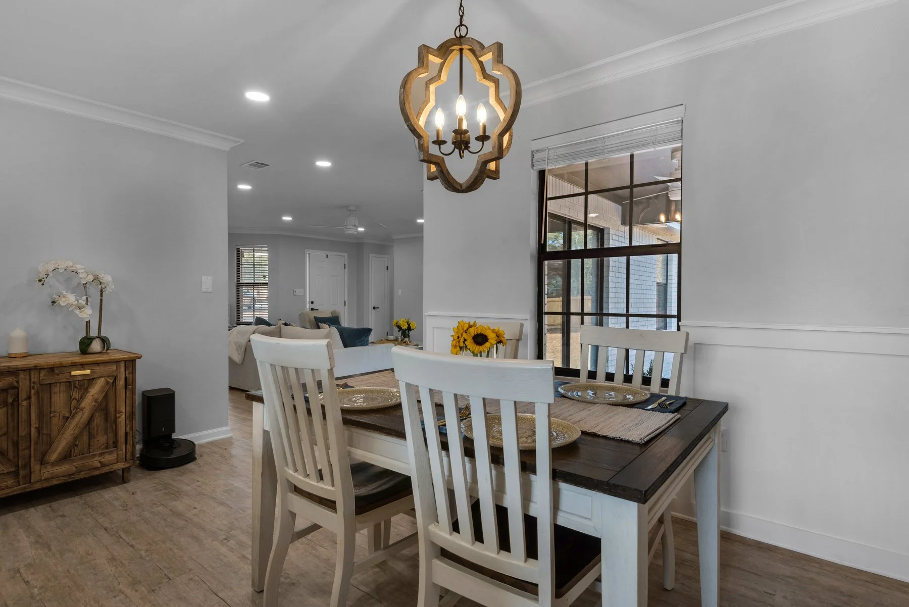 132 Kipling Dr_20220216_130.jpg