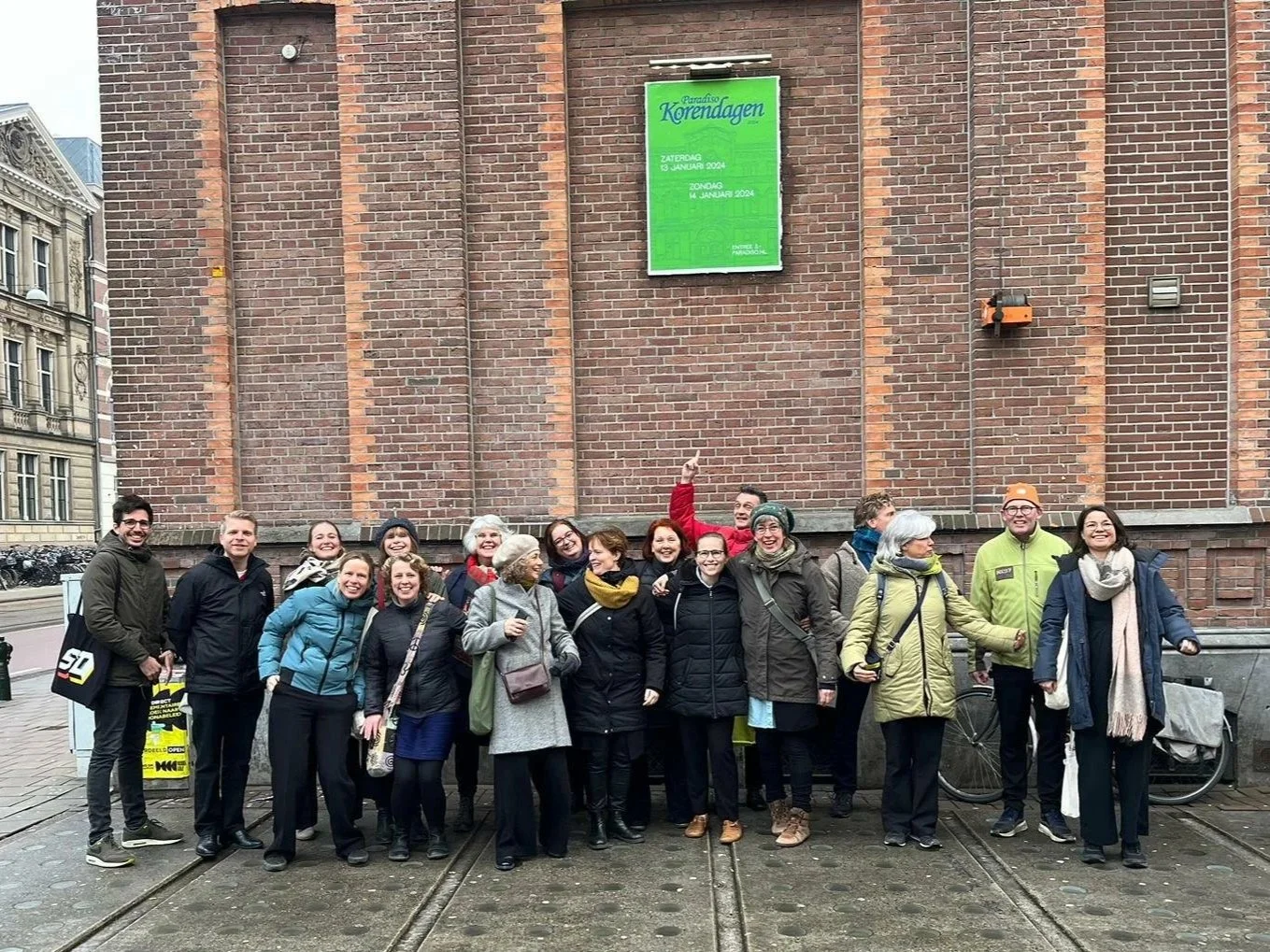 Gezellig koor uit Almere. Samen zingen en optreden in Paradiso Amsterdam