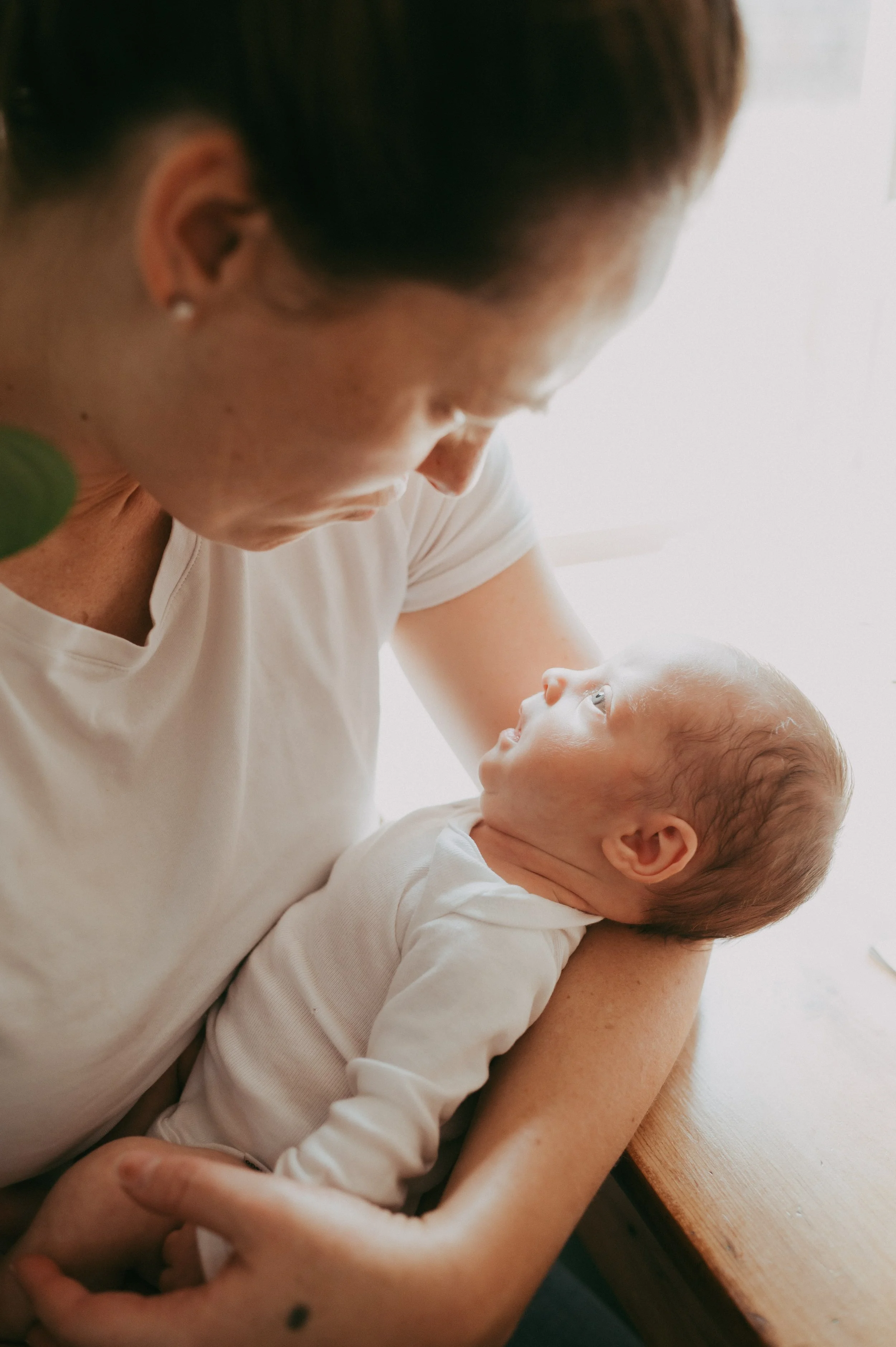 sunshine-lady-denver-colorado-photography-lifestyle-newborn.jpeg