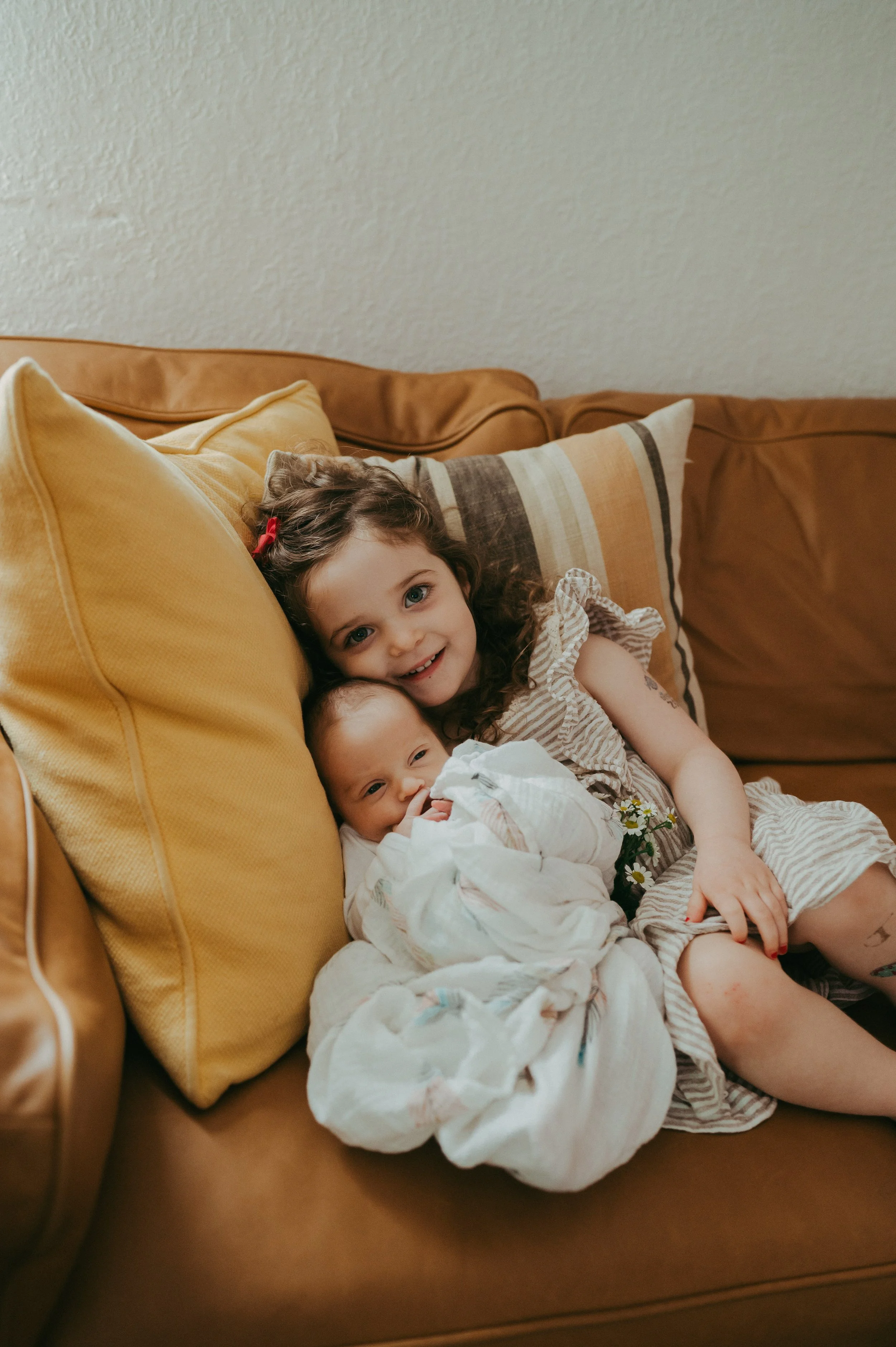 sunshine-lady-colorado+california-photography-lifestyle-newborn.jpeg