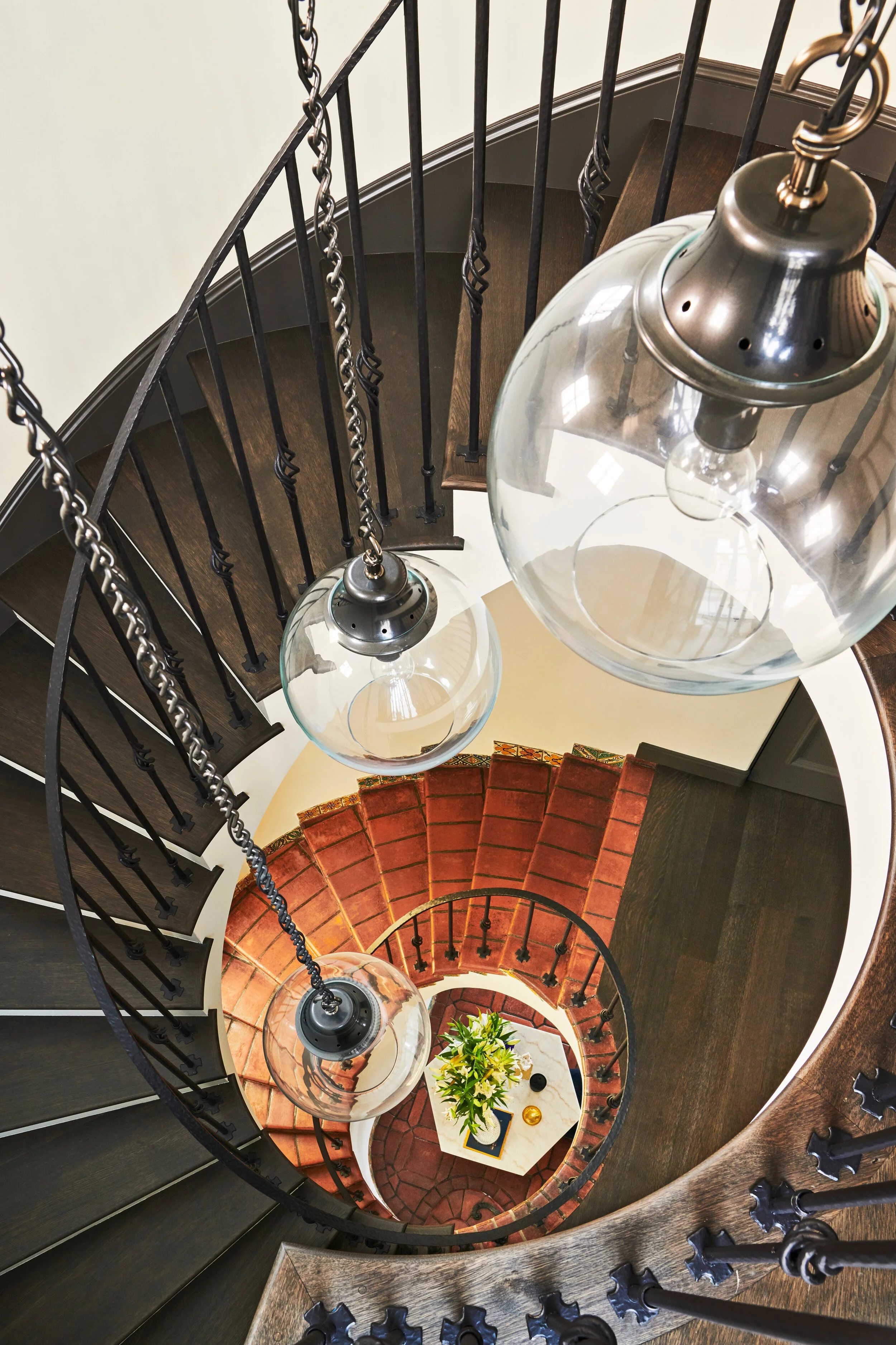Marina-Residence_top-of-stair.jpg