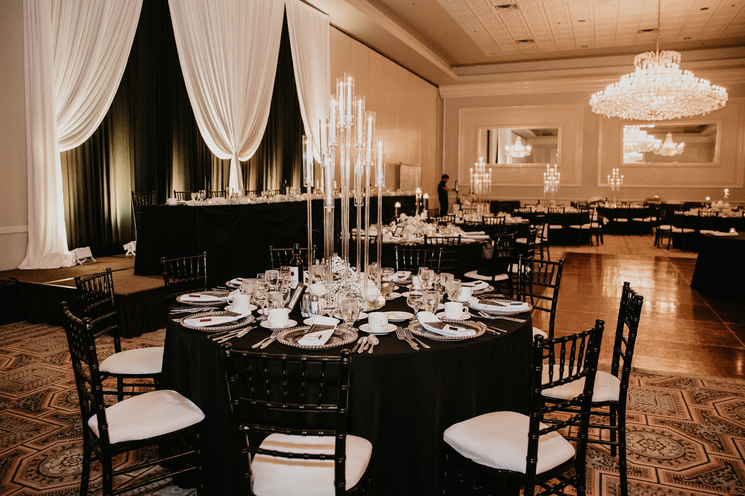drury-lane-draping-chair-charger-plate-candle-centerpiece-head-table-decor-event-wedding-chicago-suburb.jpg