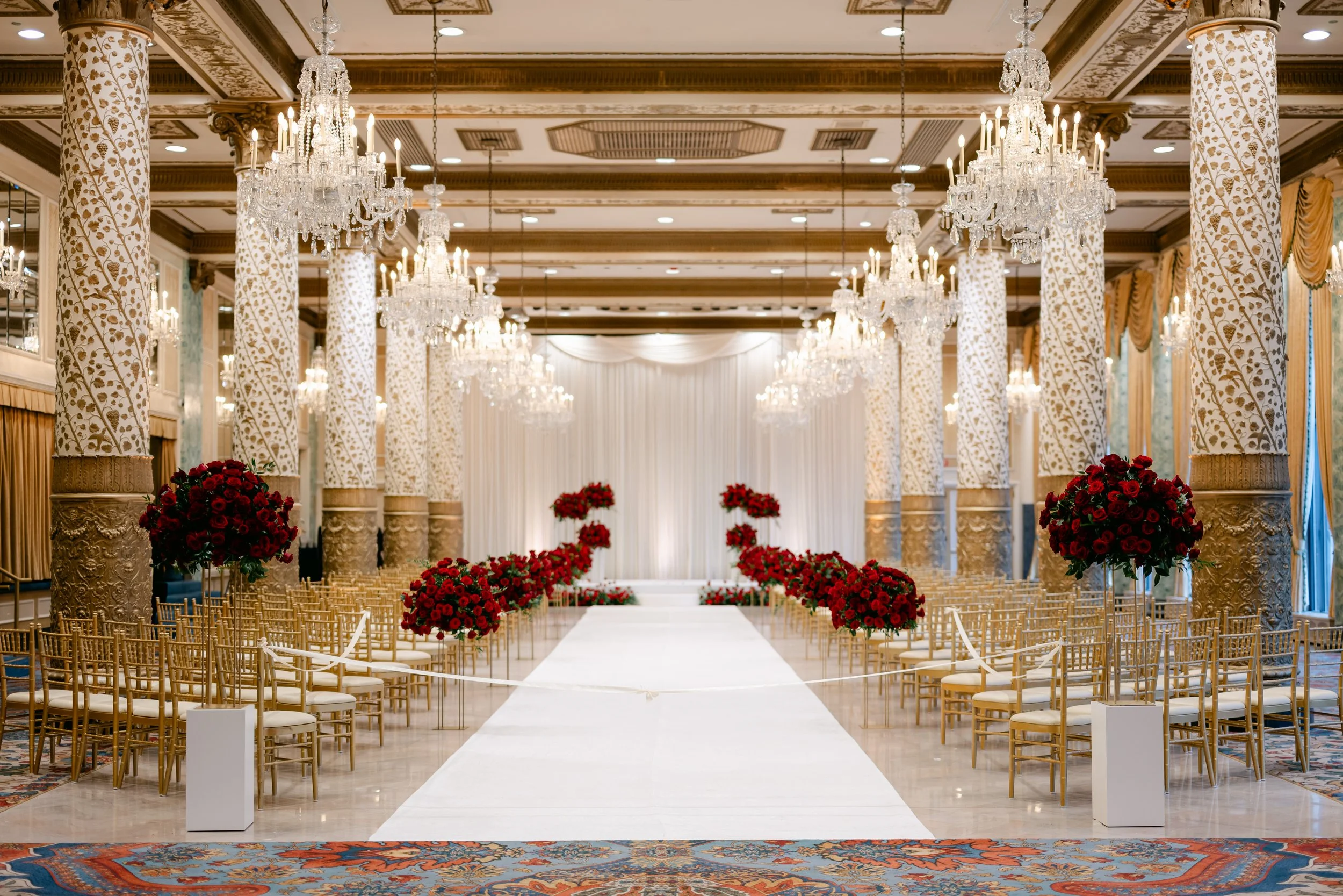 ceremony-flower-custom-red-chicago-suburb-aisle-decor.jpg