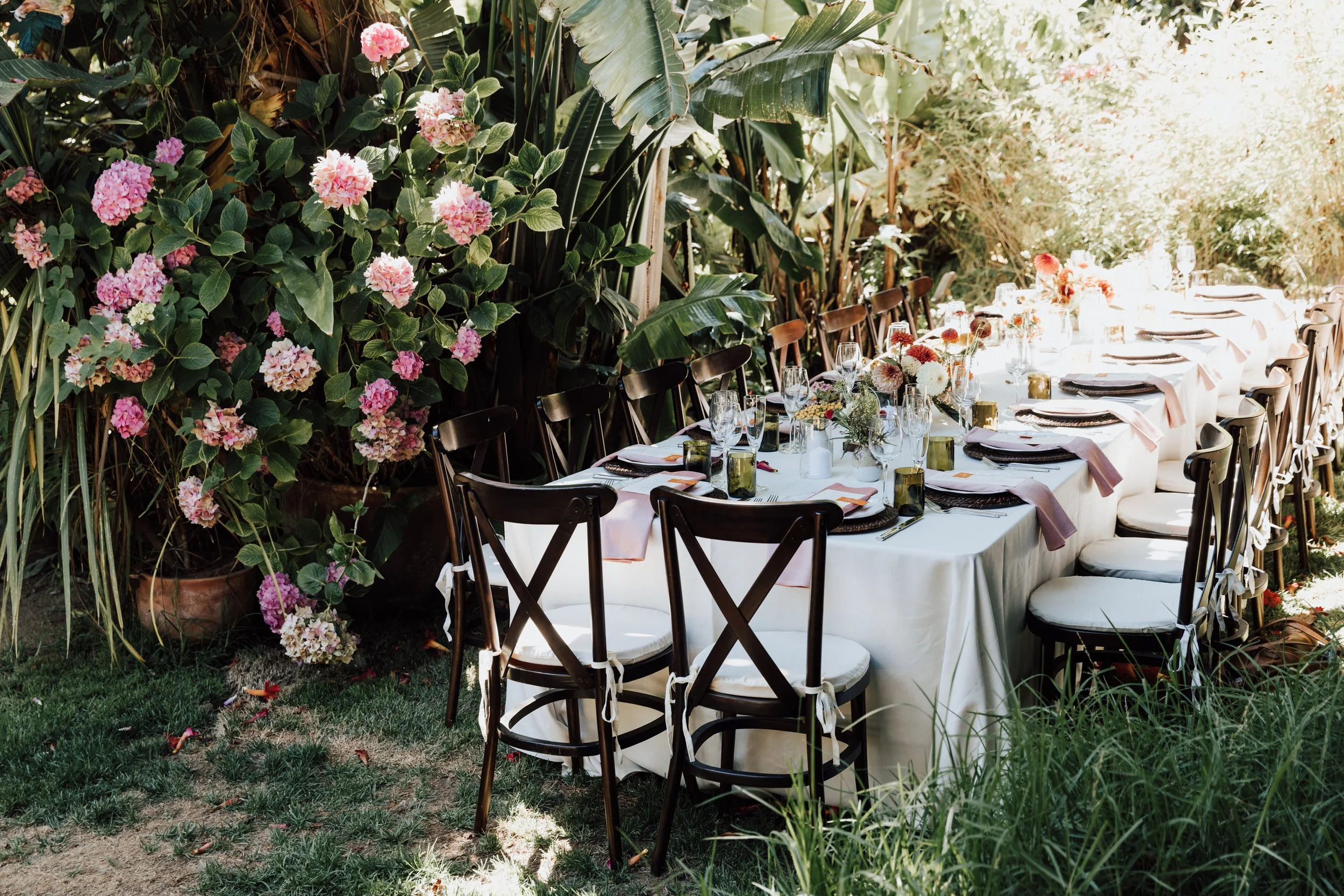 THEDELAURAS_THEHOLLYFARM_CARMEL_WEDDING_JILLIANRILEY_1717.jpg