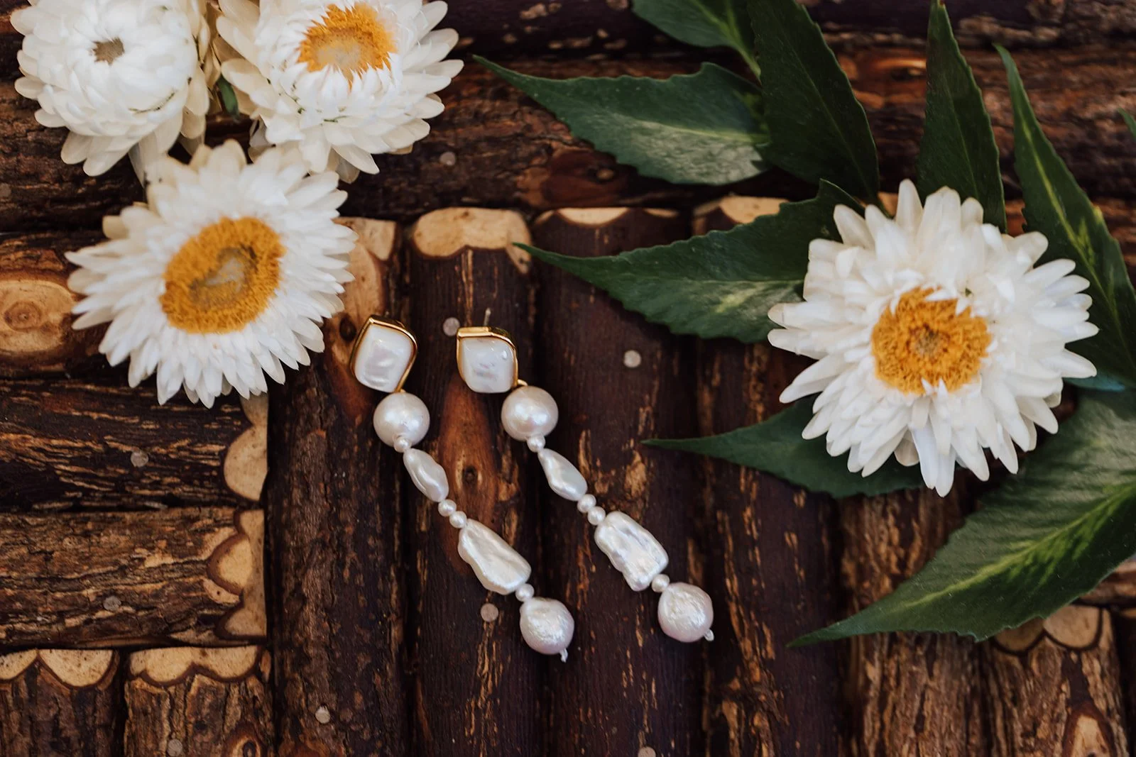 THEDELAURAS_THEHOLLYFARM_CARMEL_WEDDING_JILLIANRILEY_0044.jpg