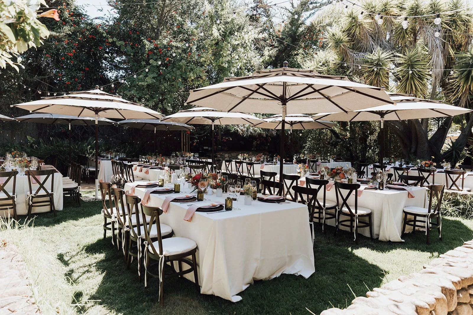 THEDELAURAS_THEHOLLYFARM_CARMEL_WEDDING_JILLIANRILEY_1659.jpg