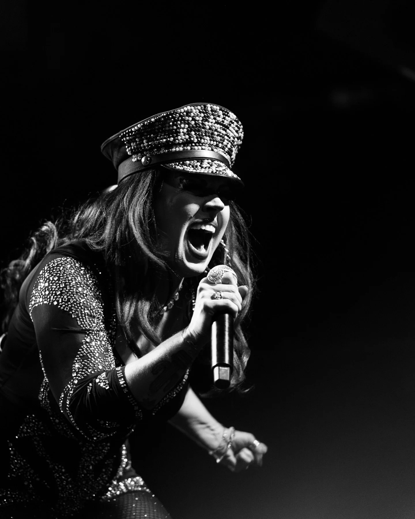 @gratefuldrag 

A kaleidoscope of drag, harmony, and Deadhead soul, Bertha: Grateful Drag turns every show into a cosmic celebration. So glad I got to share space with their beautiful energy. ✨🌙 🌈

Support queer art, support your community &amp; be