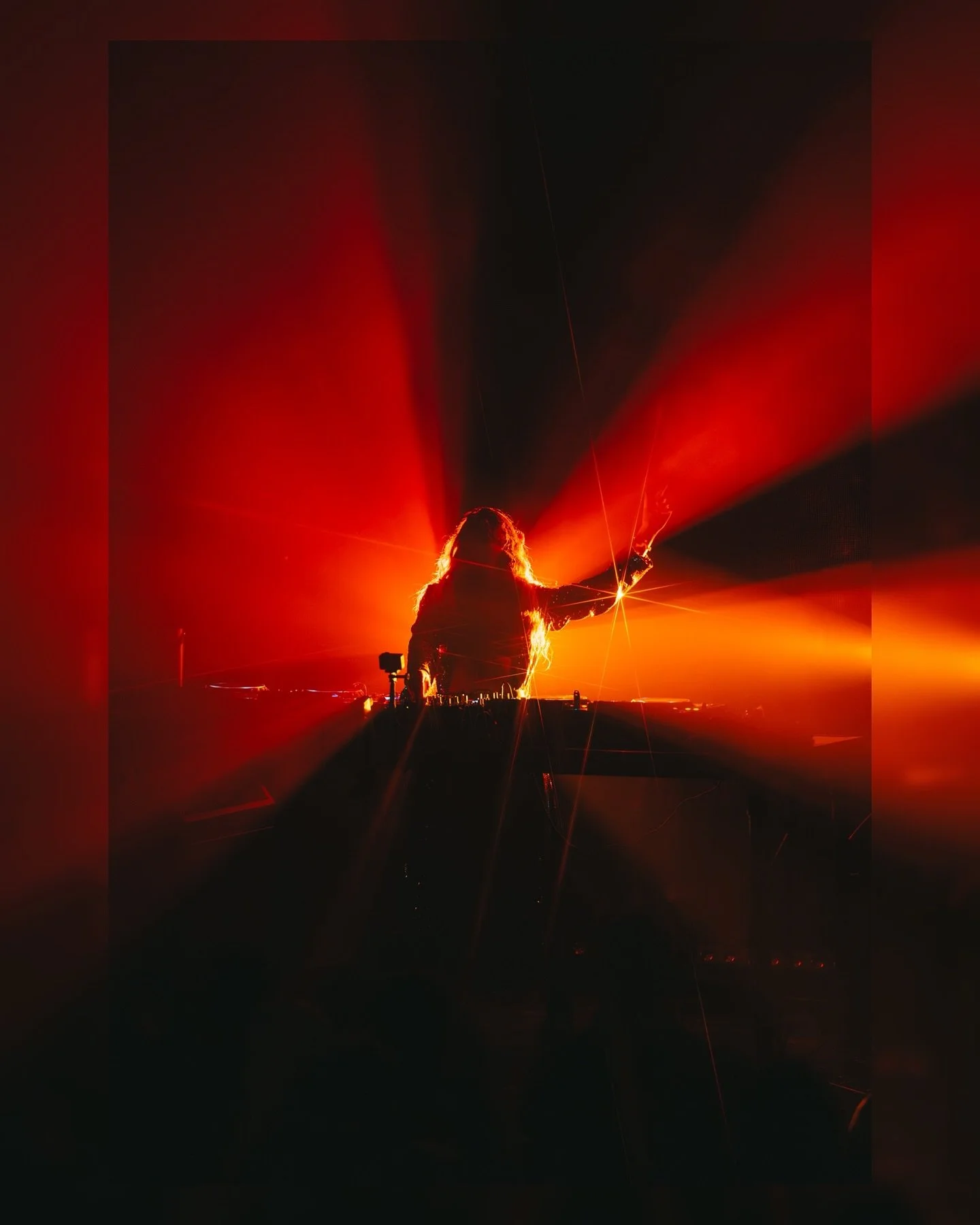 @zenselekta 

Zenverrrr, that was a wild night🔥🪩

Ms. Selekta you absolutely crushed it and I&rsquo;m so stoked I could be there to capture such a talented woman at work❤️

Shout out @austeriaofficial @whoistazu &amp; @sonoroussoundz for being amaz