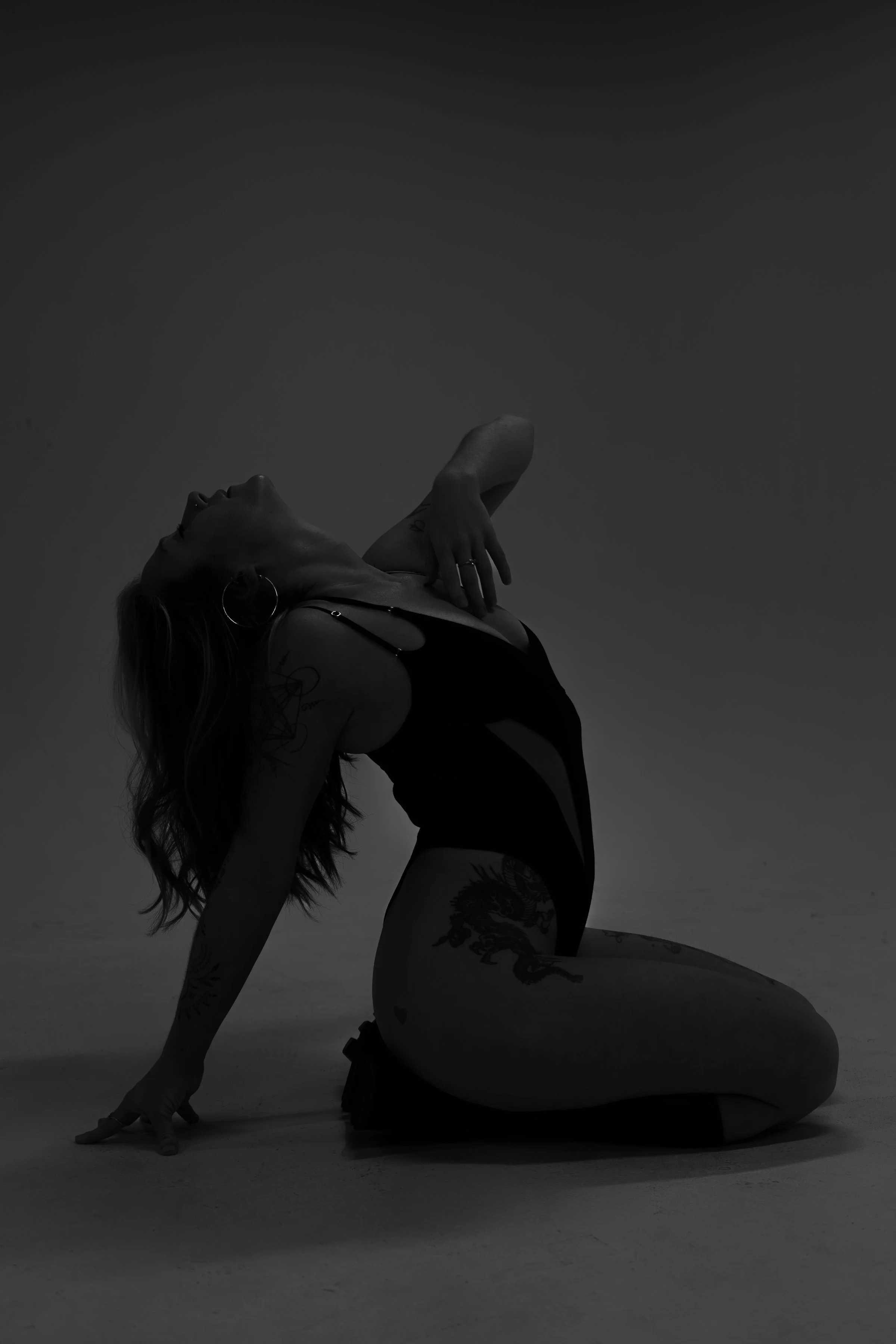 20251113_work_clay-cheyenne_viola-lee-blues_006-2.jpg