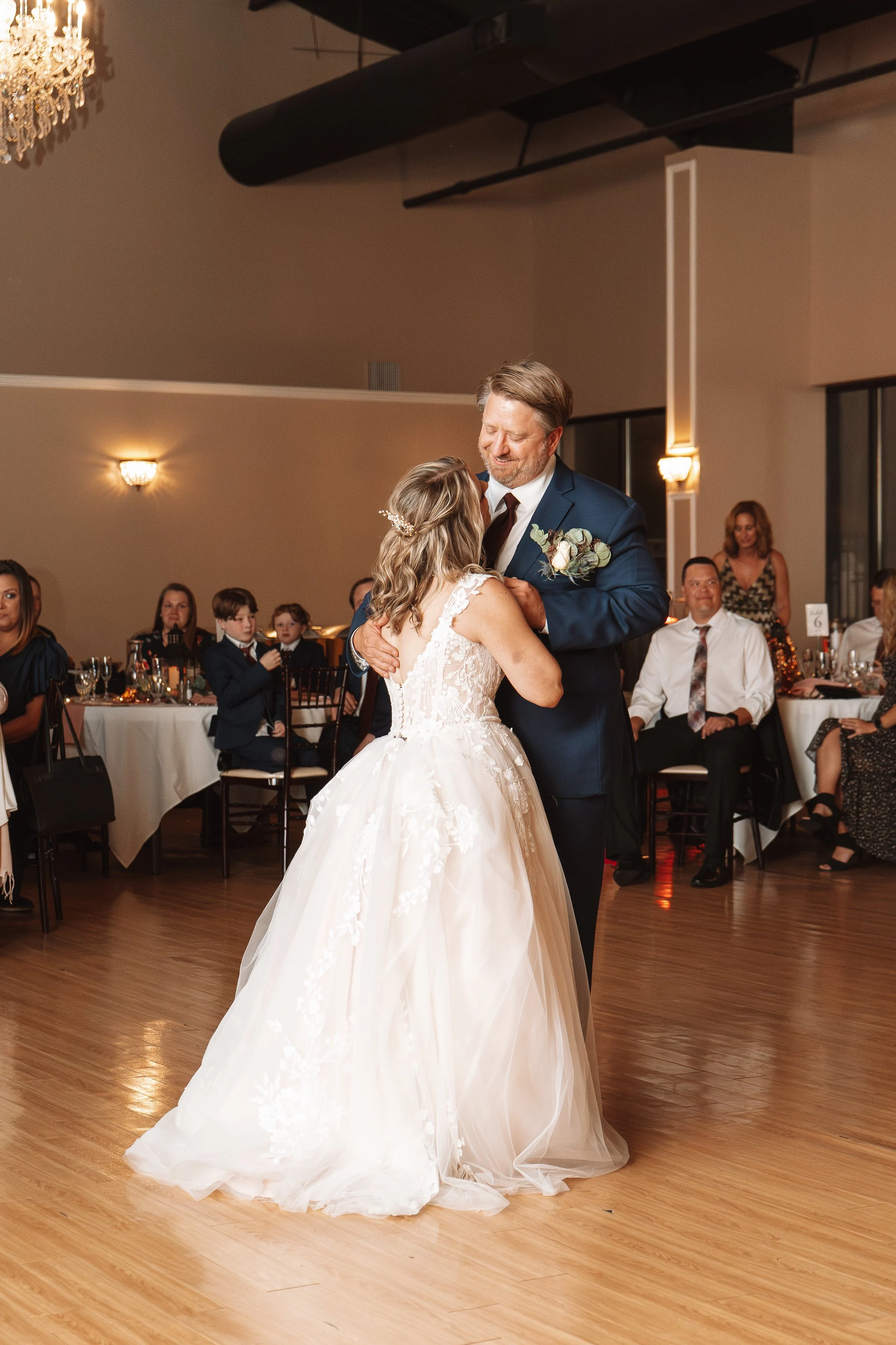 20251003_work_clay-cheyenne_erin-and-kyle_694.jpg