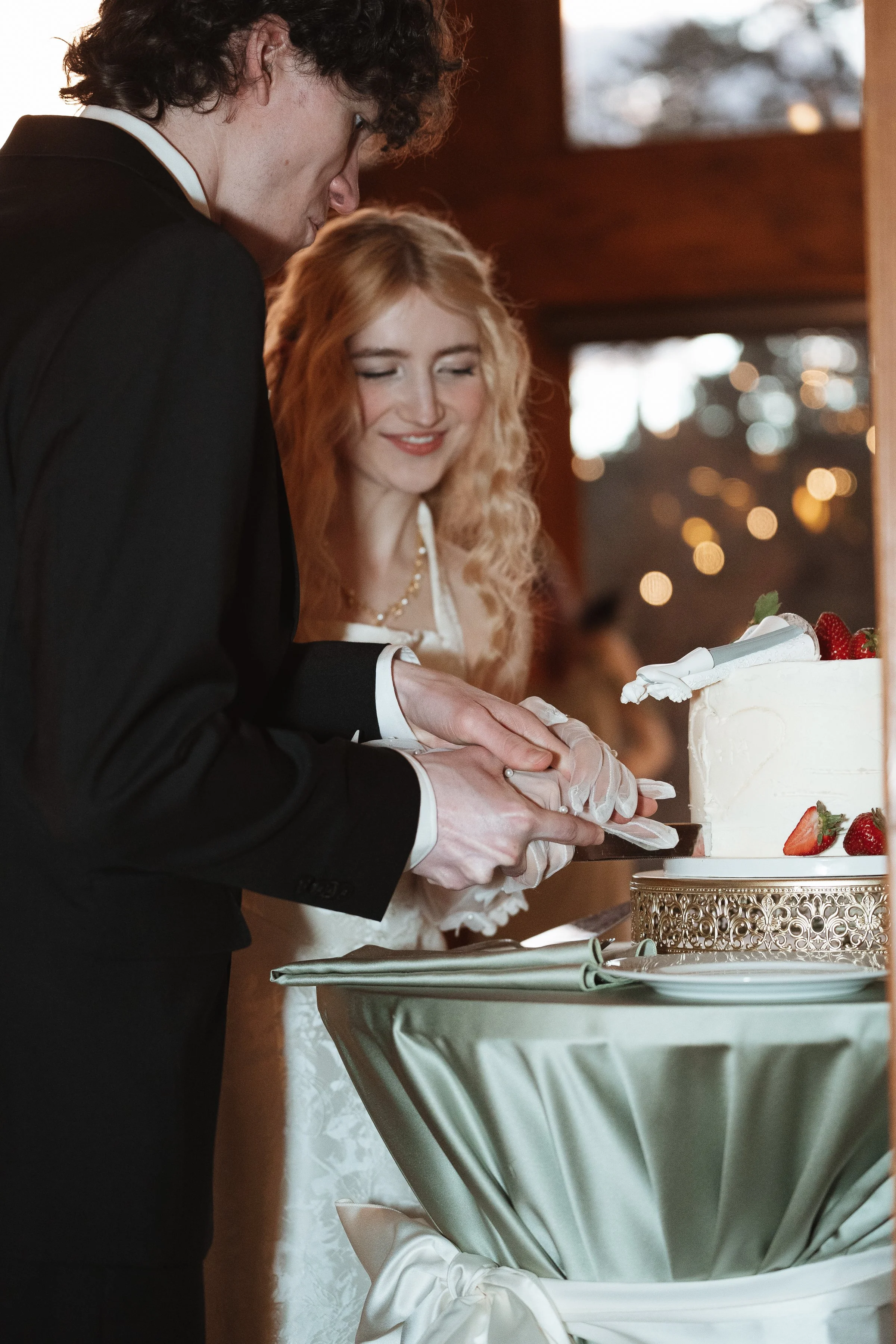 20260324_work_clay-cheyenne_marnie-and-christopher_1091.jpg