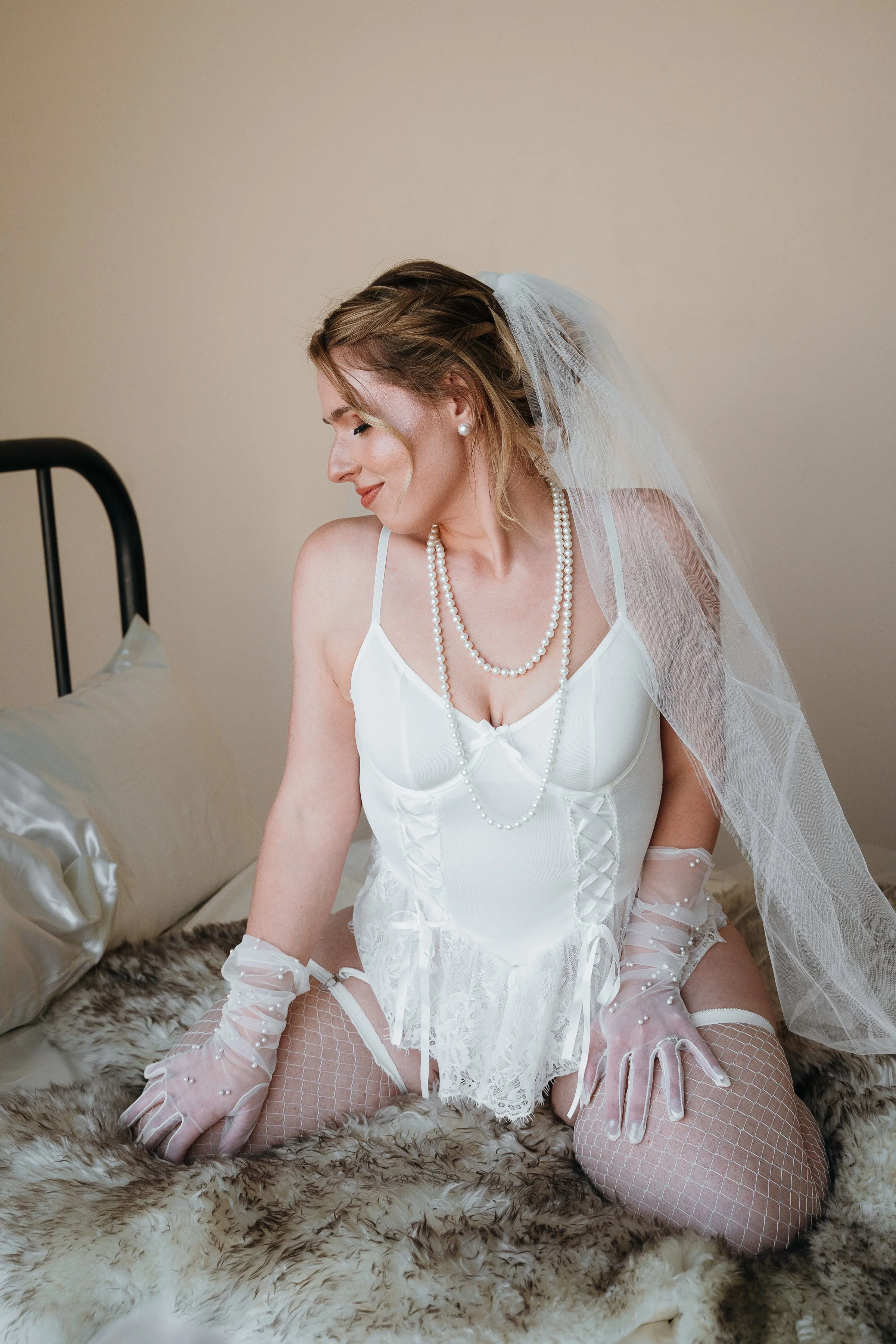 20260425_work_clay-cheyenne_holly-boudoir_039.jpg