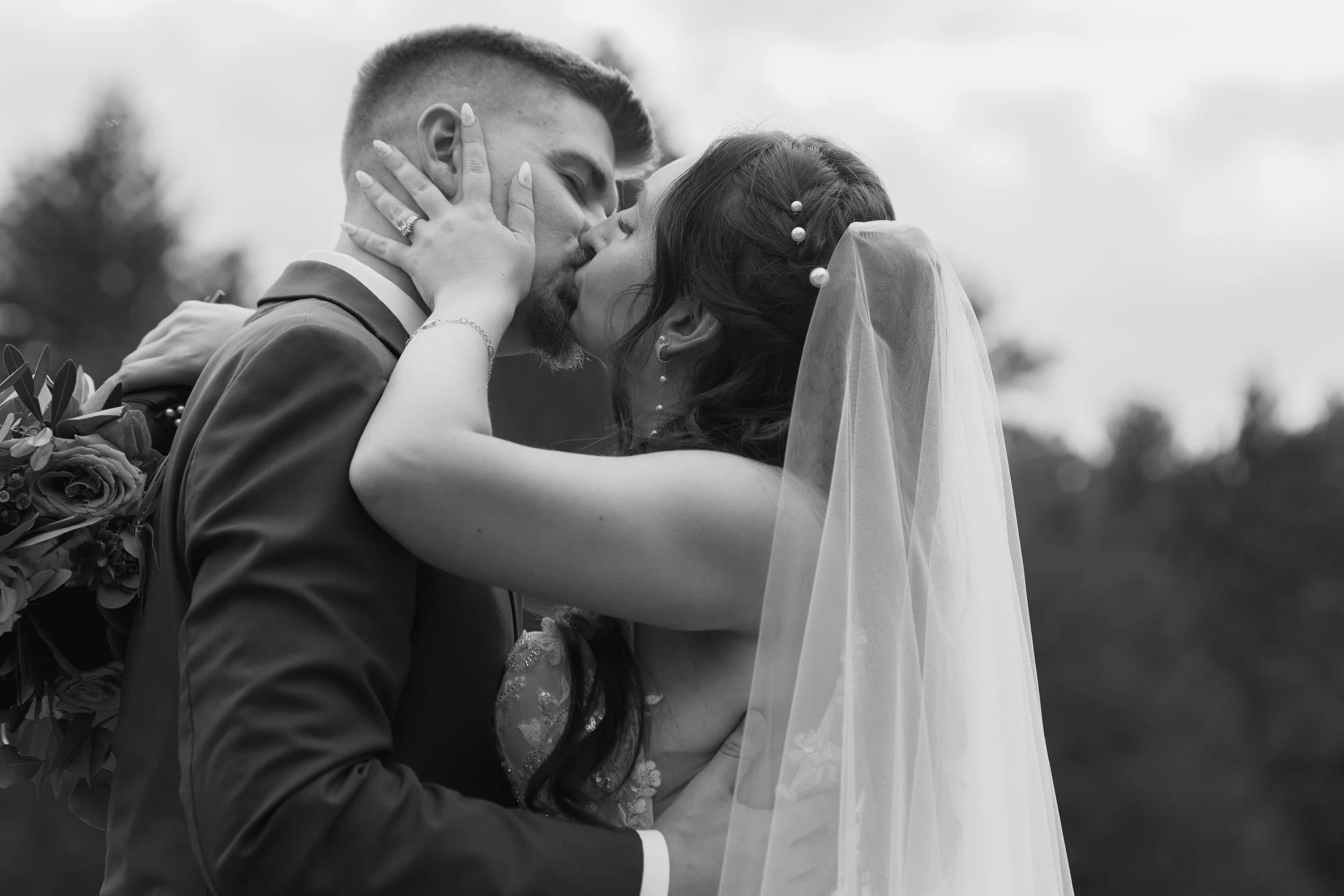 20260802_clay-cheyenne_work_tara-jacob-wedding_0692-2.jpg