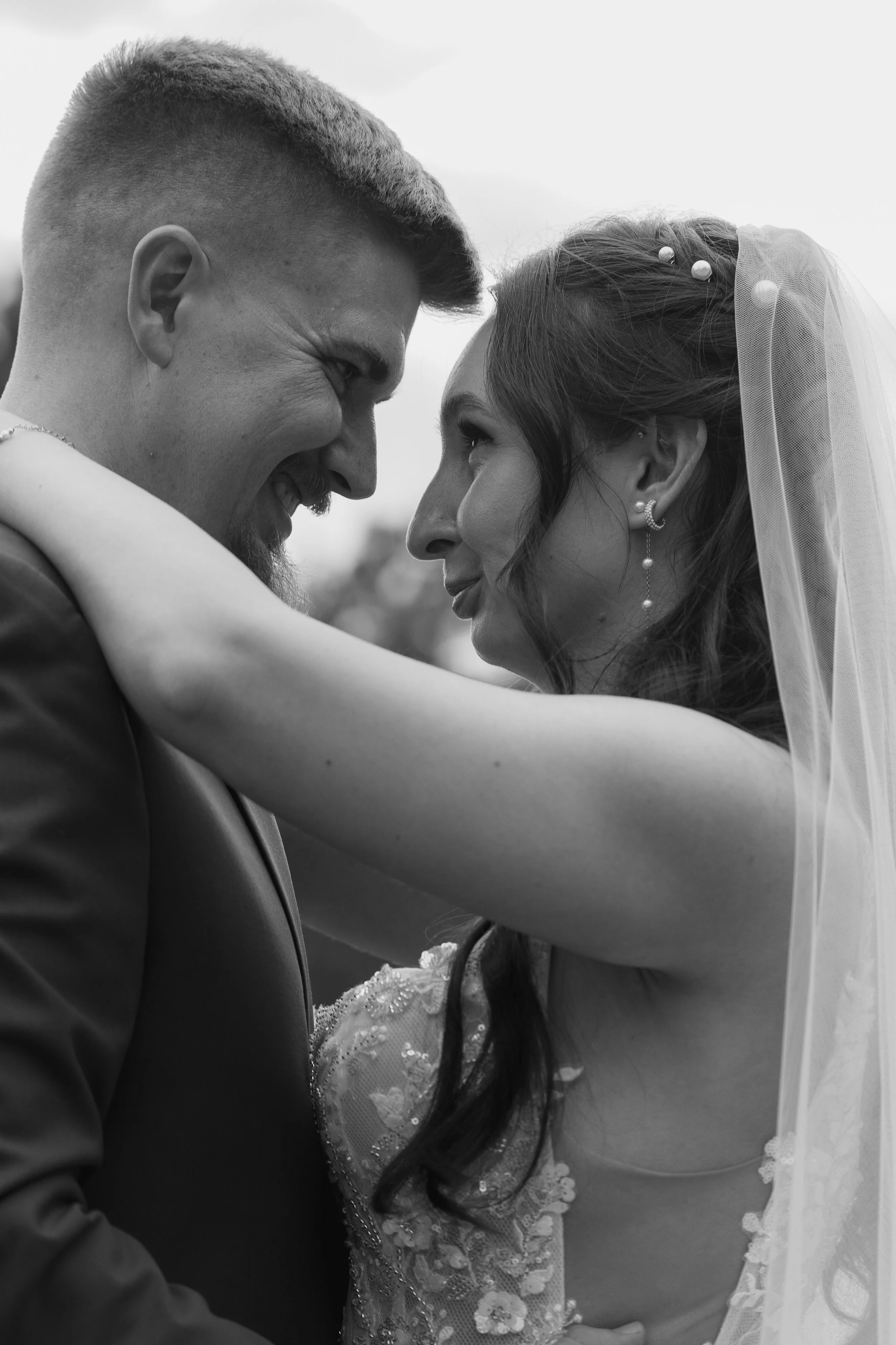 20260802_clay-cheyenne_work_tara-jacob-wedding_0685-3.jpg