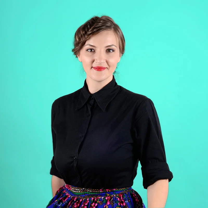 Simona SimonCreative assistant &amp; Copywriter