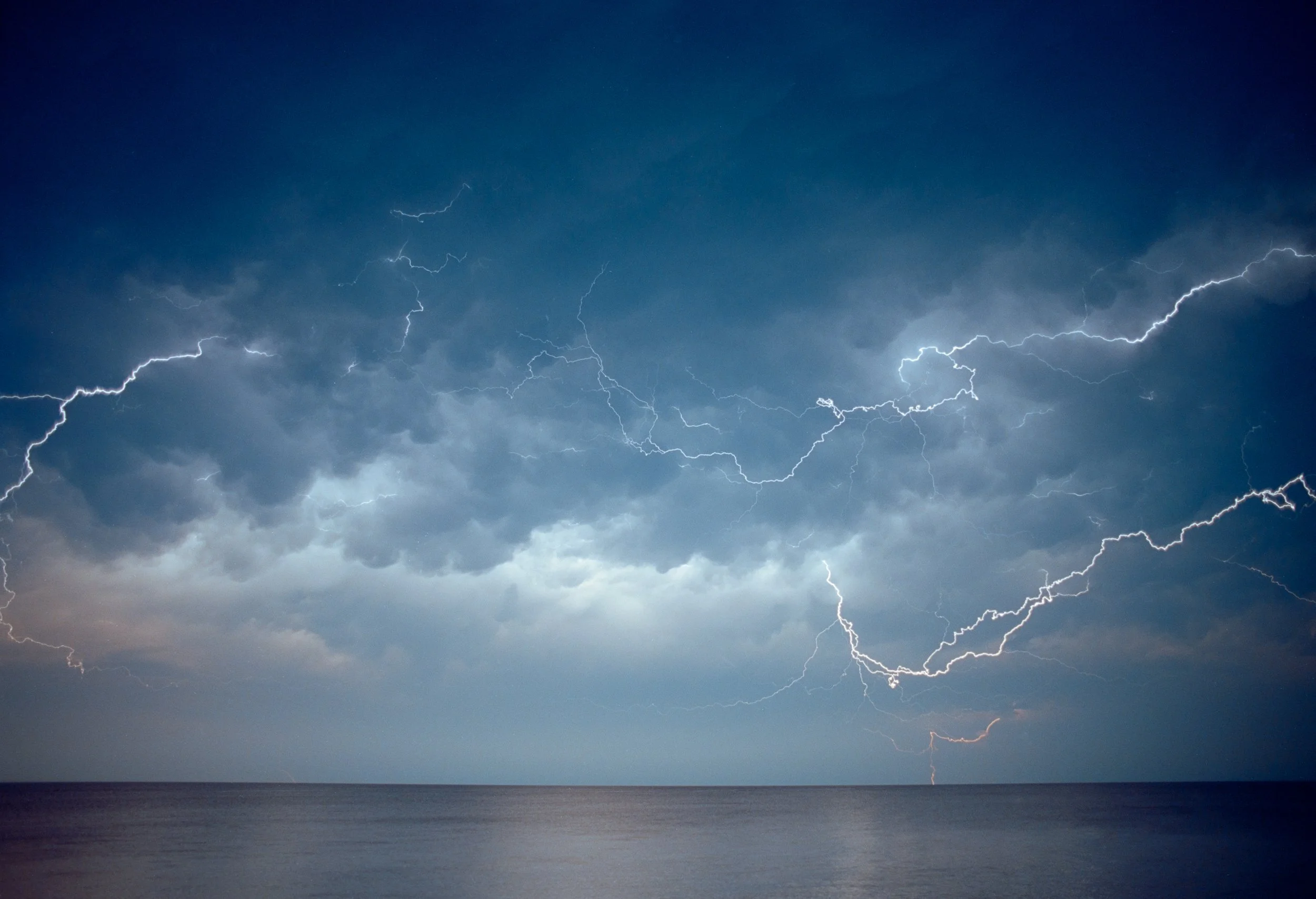 Madison Lightening - Multiple Strikes