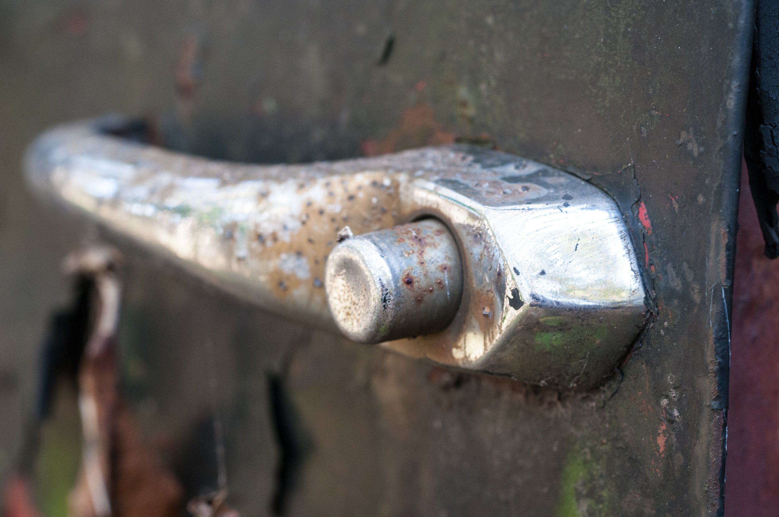Rusted Truck Door Handle (CU)