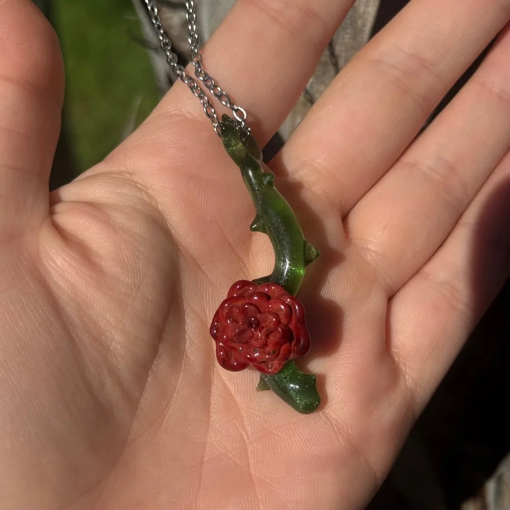 thorn-vine-rose-pendant.jpg