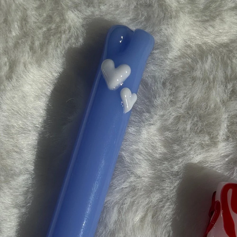 double-white-heart-on-blue-straw-9.jpg