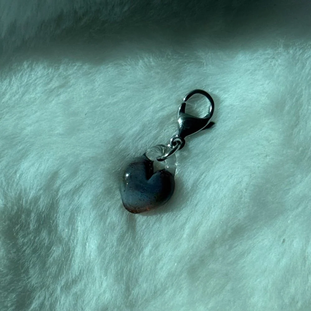 amber-purple-heart-glass-charm.jpg