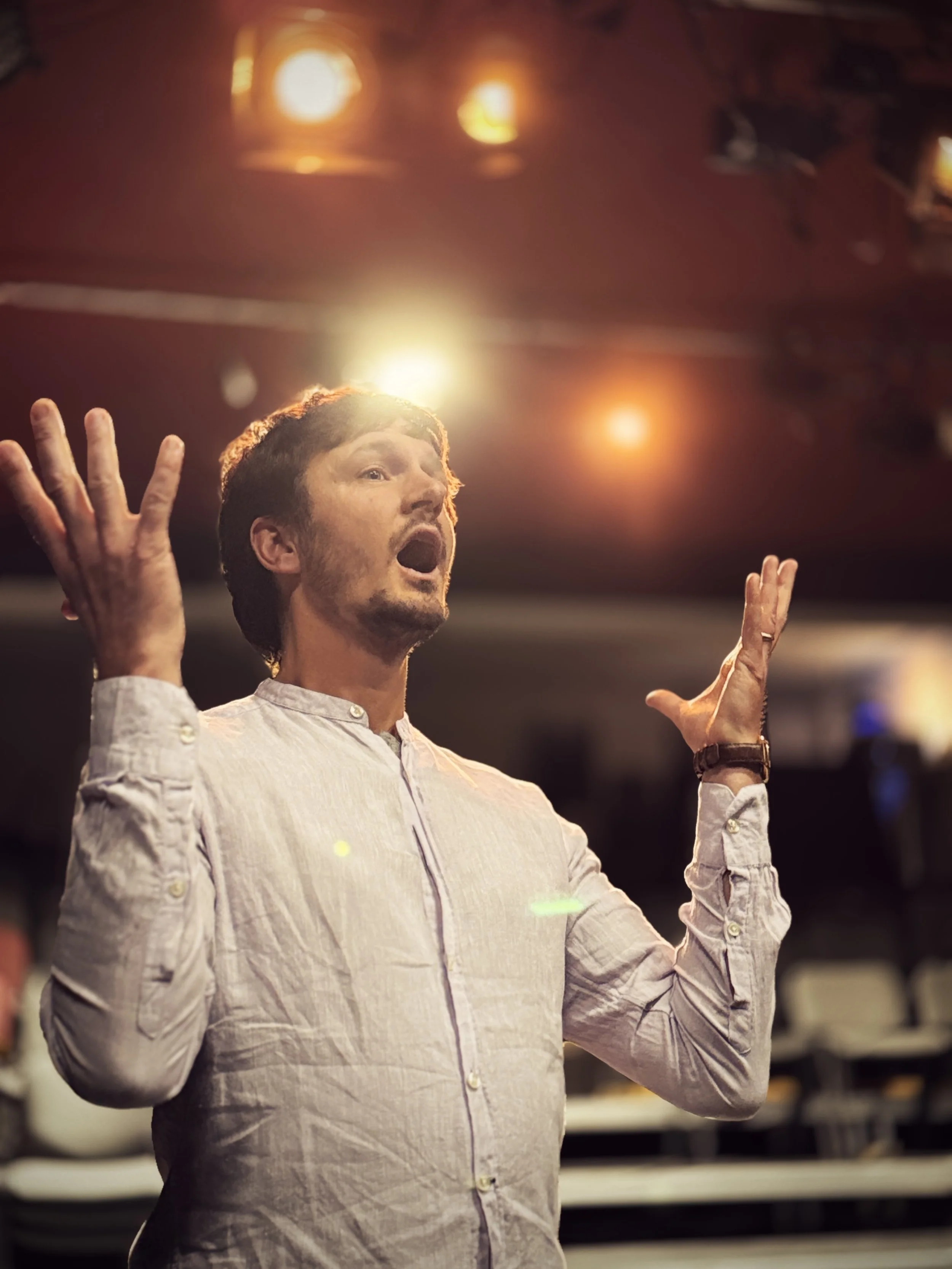 Die Stimme ermüdet beim Präsentieren – was wirklich dahinter steckt