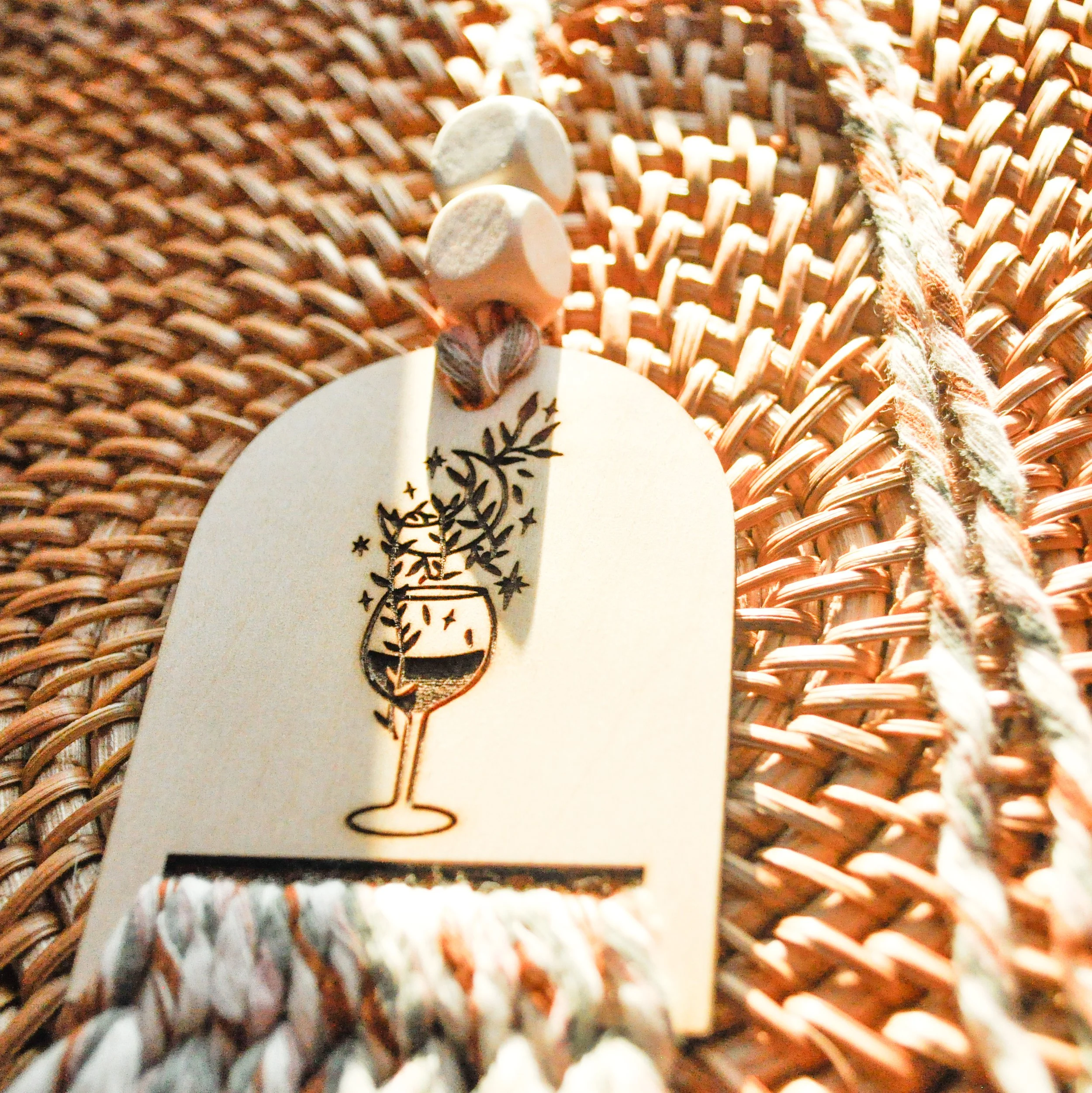 8_Wine Plant Car Diffuser.jpg