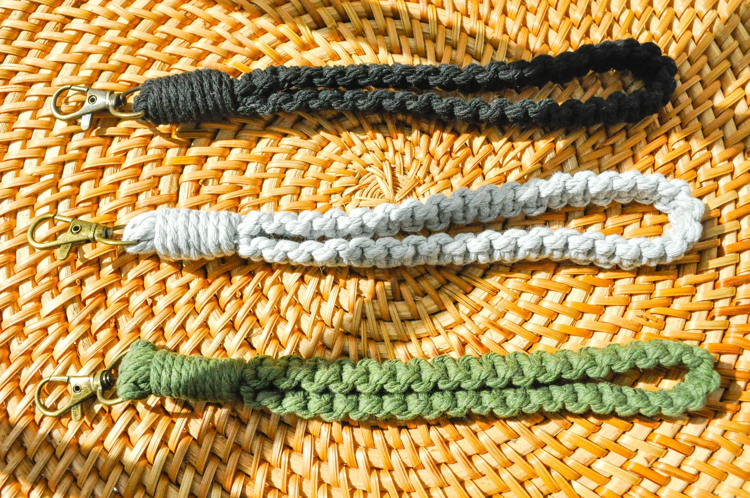 8_Mixed_Bracelets.jpg