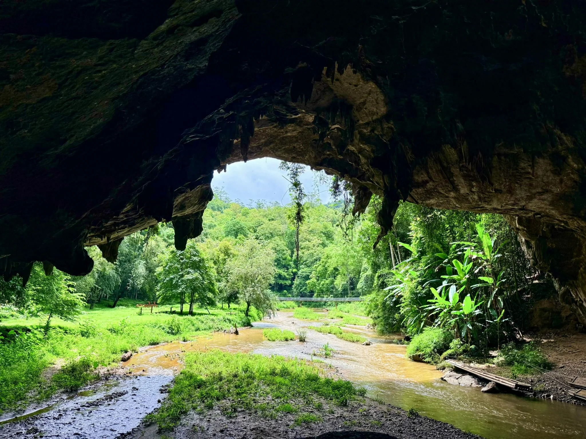 Mae Hong Son Loop Day 4: Honeymoon Villa and Ancient Caves in Tham Lod