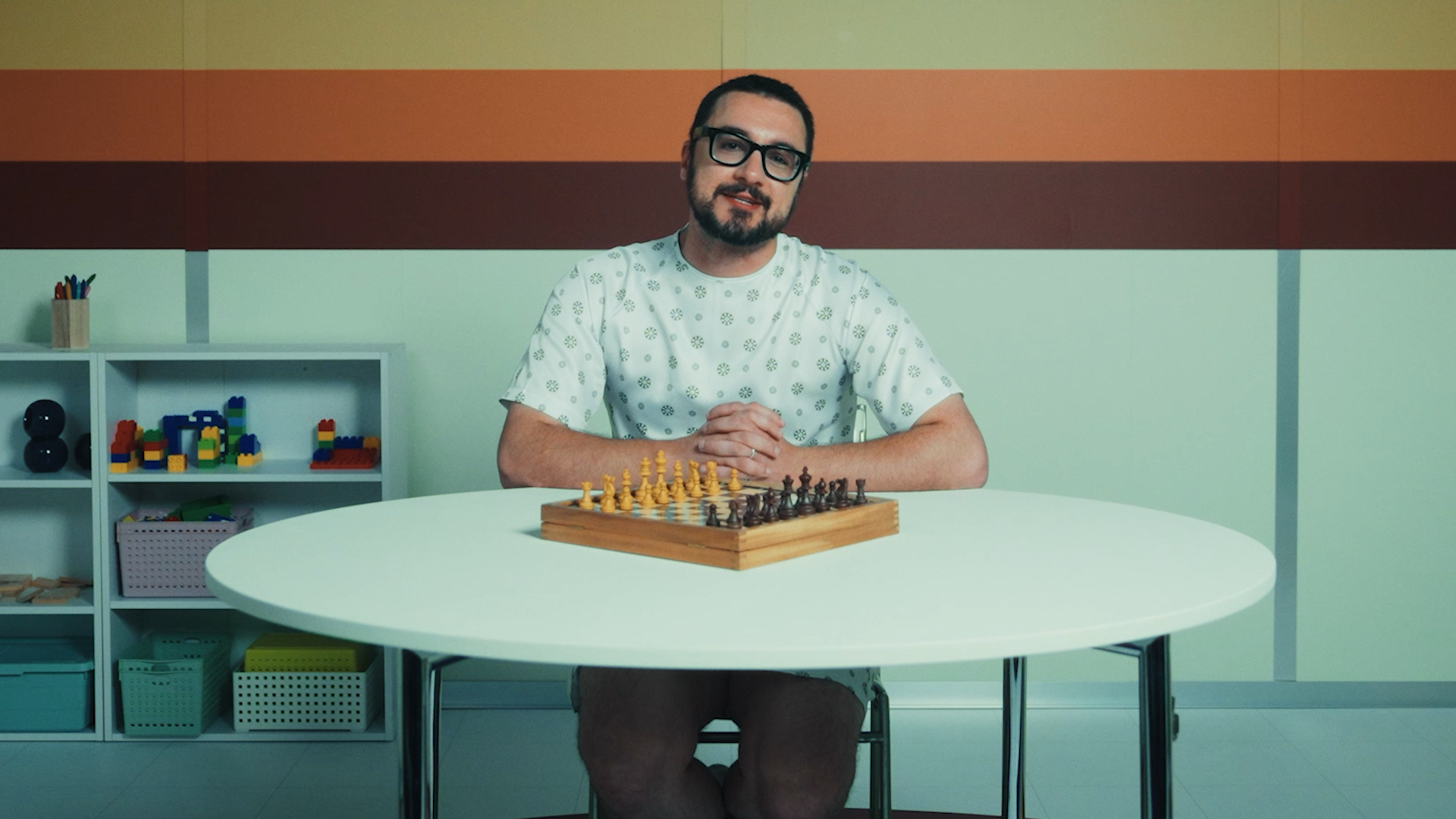 Sequenza 02.00_00_40_15.Immagine005.png