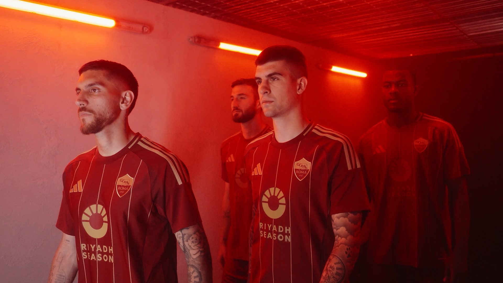 Sequenza 02.00_00_02_00.Immagine014.png