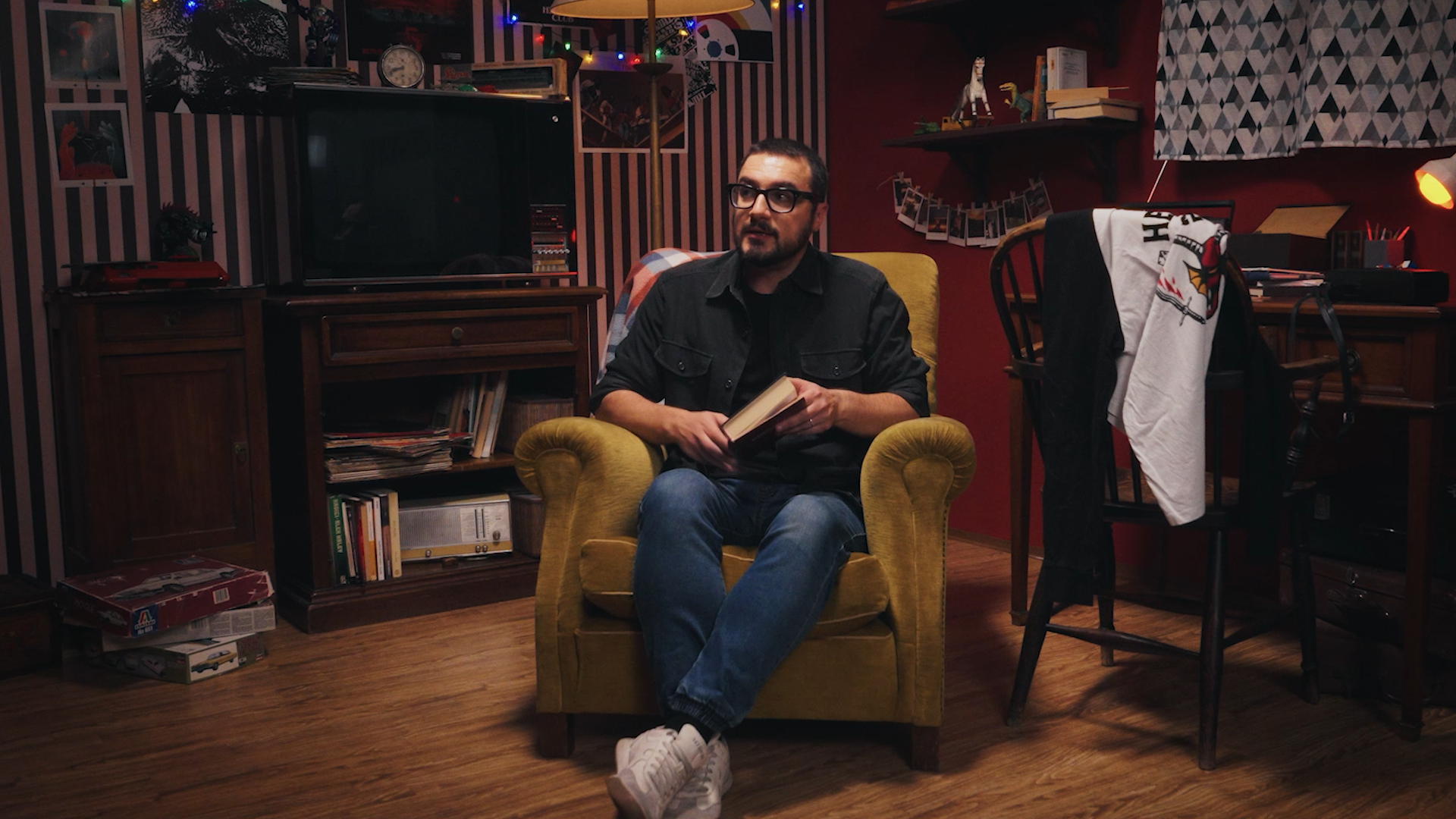 Sequenza 02.00_03_00_23.Immagine006.png