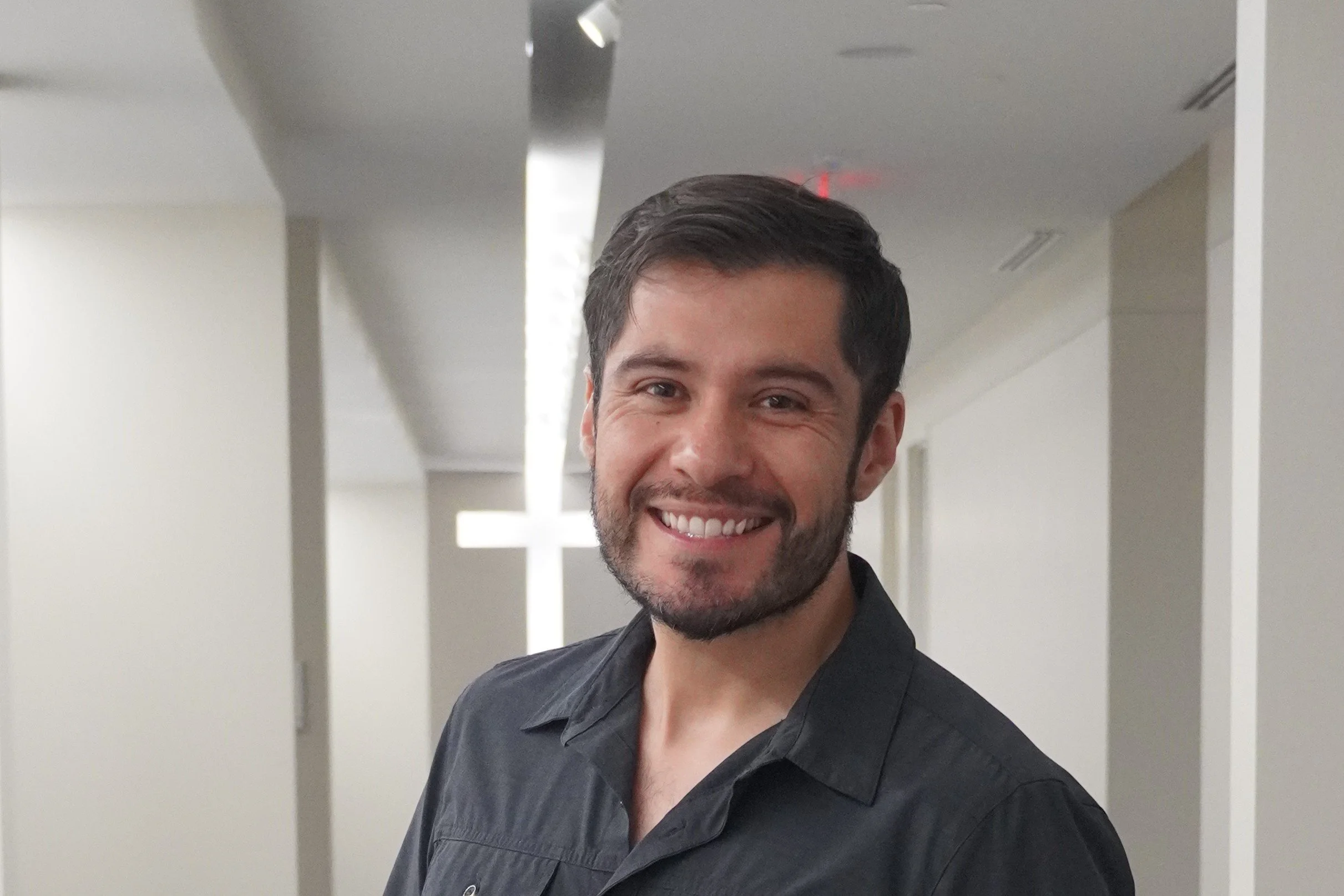 Miguel Reyes headshot