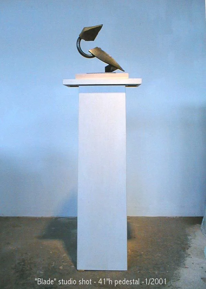 Blade 41h pedestal front.JPG