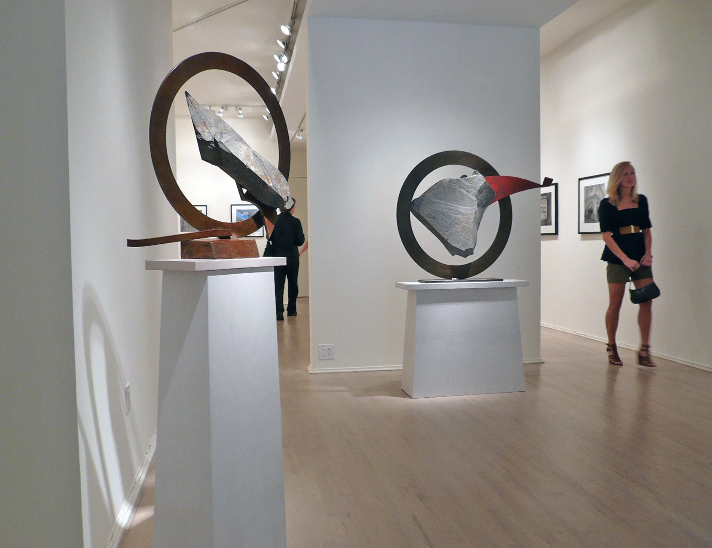 Sisyphean Circle XXXII (Red-Arm)   (T-07-15)