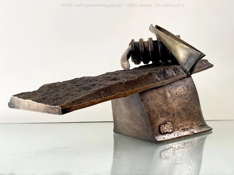 800PyxisAwry_plinth-shifting sands45glass.jpg