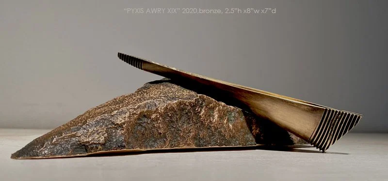 800PyxisAwry_XIX shelf 1.jpg